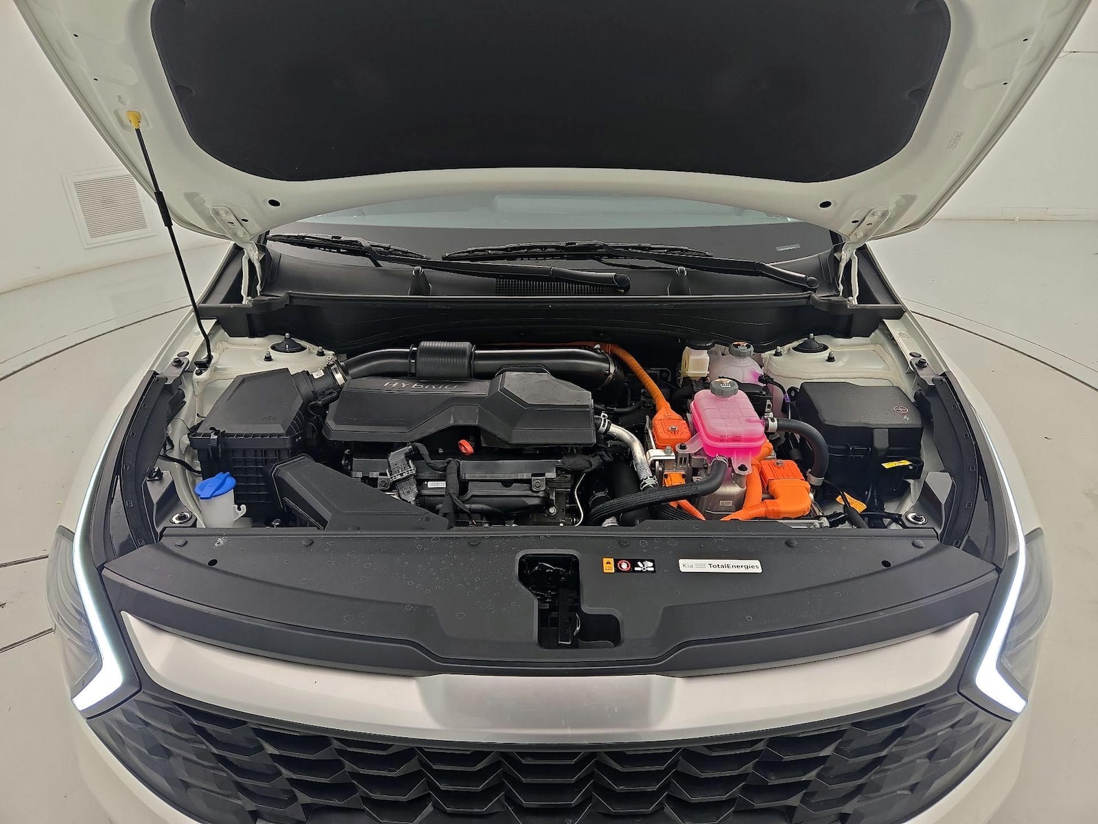 2025 Kia Sportage LX Hybrid - Photo 22