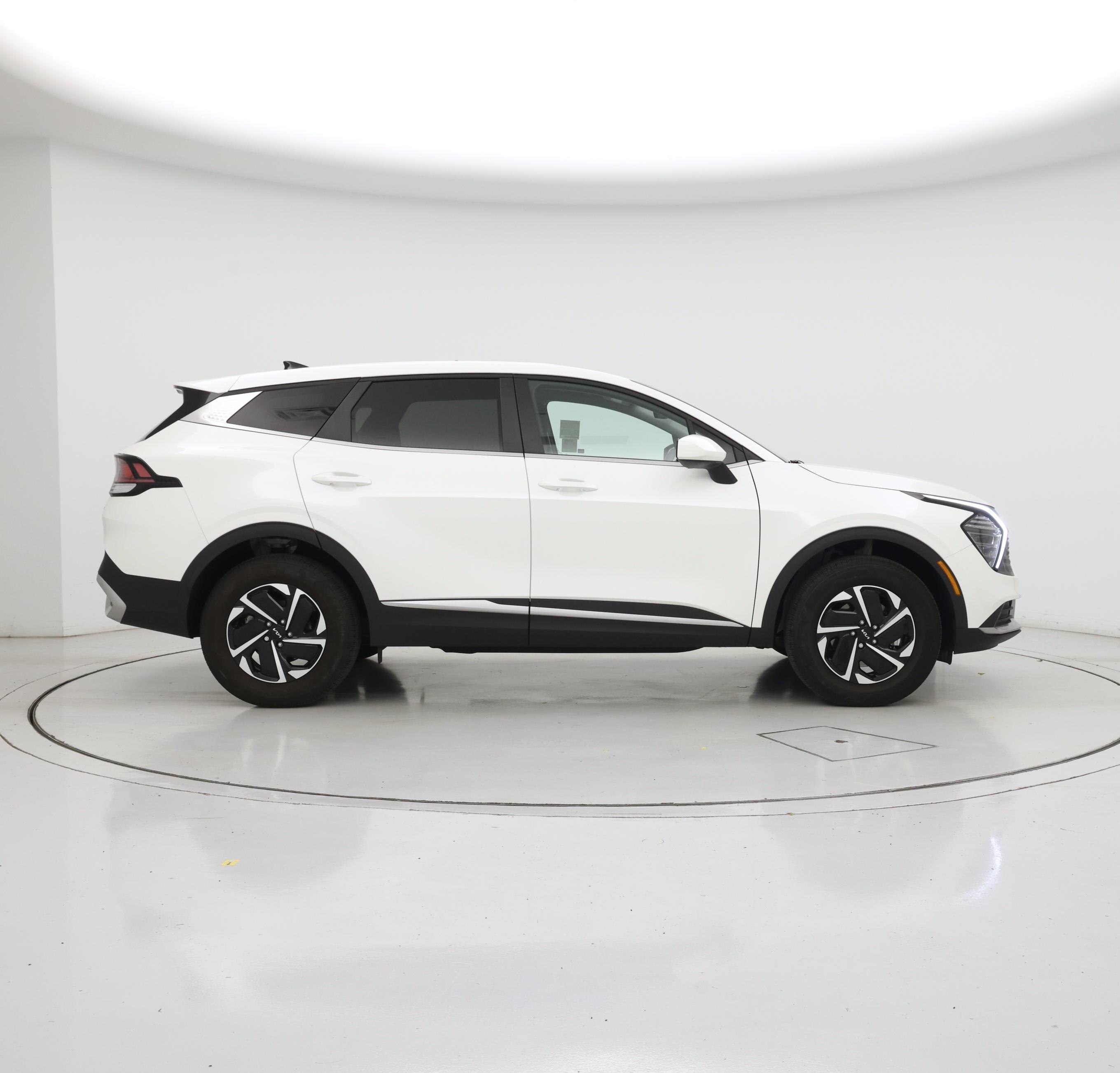 Thumbnail: 2025 Kia Sportage - 7