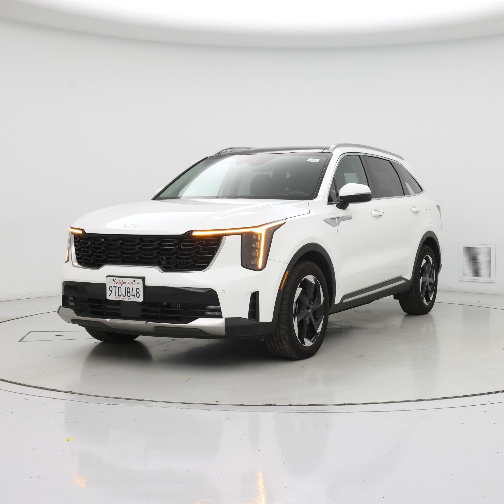 Thumbnail: 2025 Kia Sorento - 4