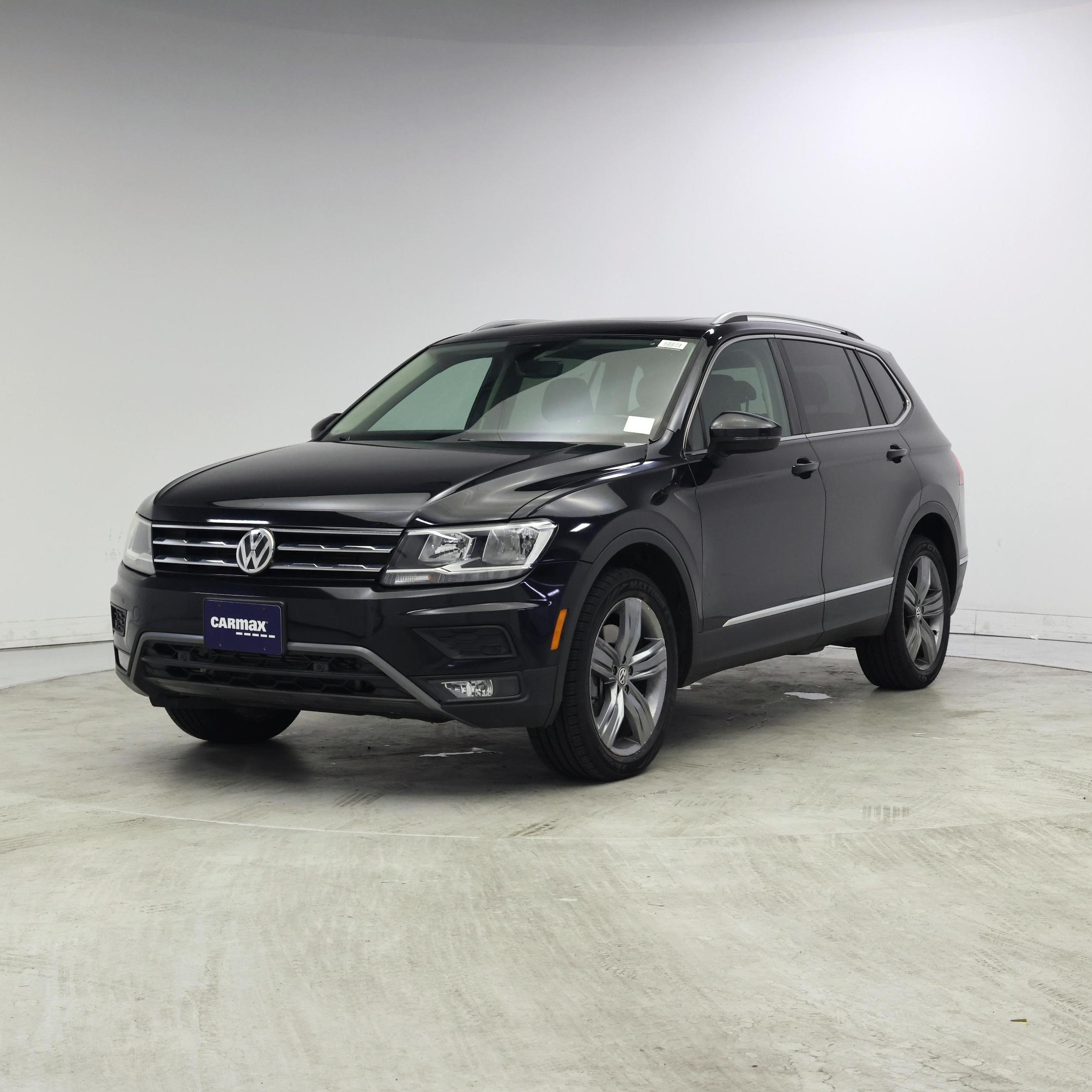 Thumbnail: 2020 Volkswagen Tiguan - 4