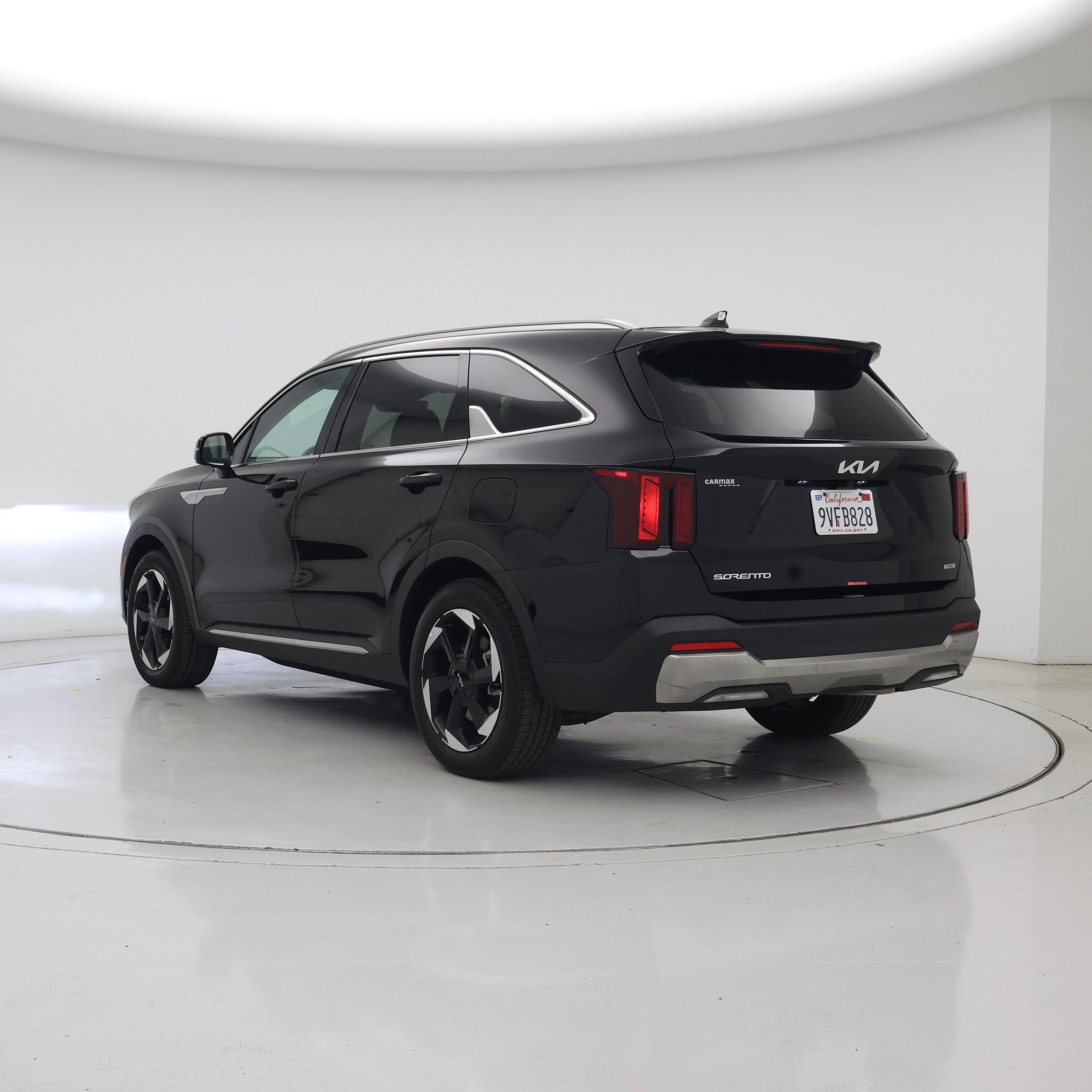 Thumbnail: 2025 Kia Sorento - 2