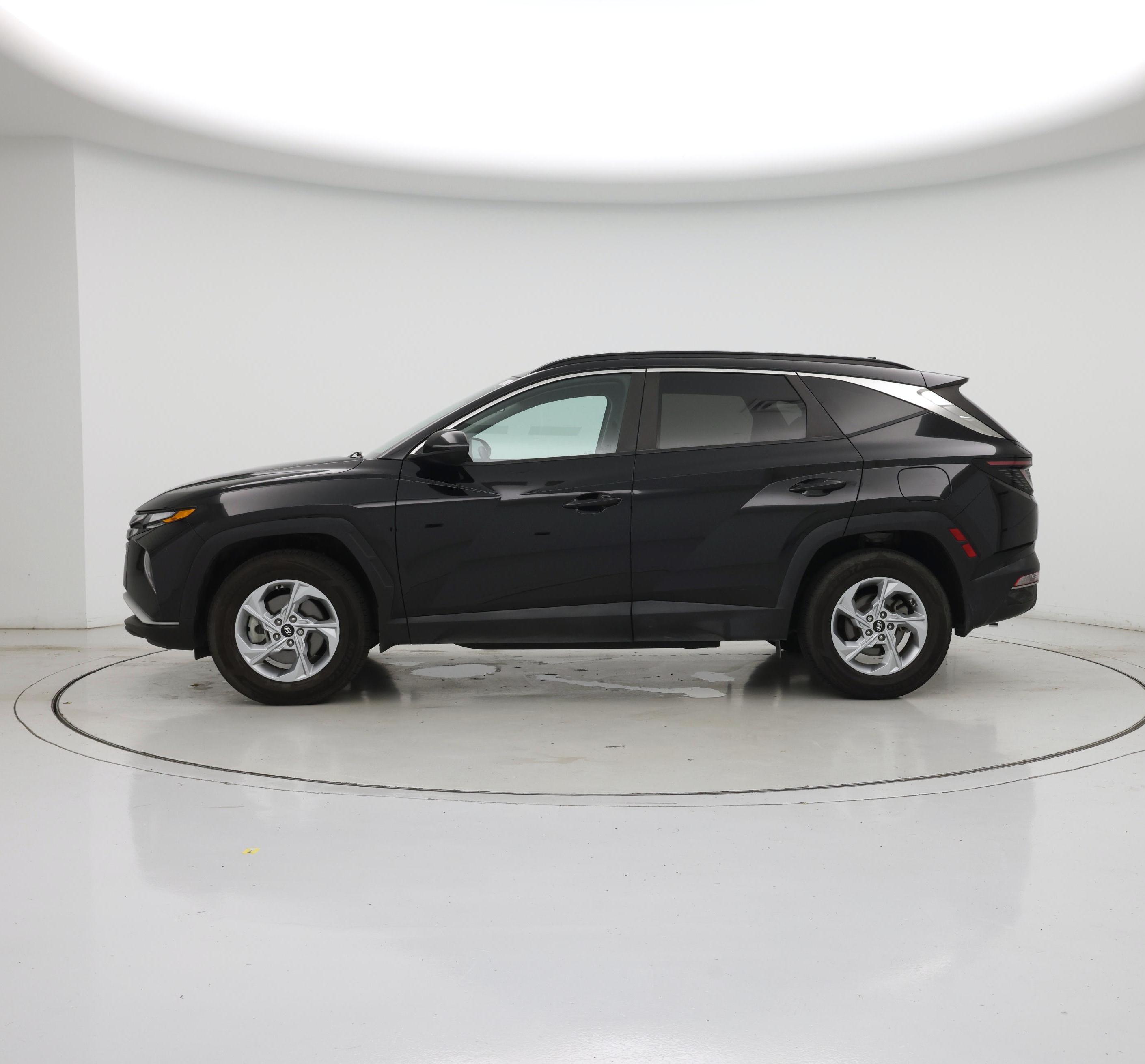 Thumbnail: 2022 Hyundai Tucson - 3