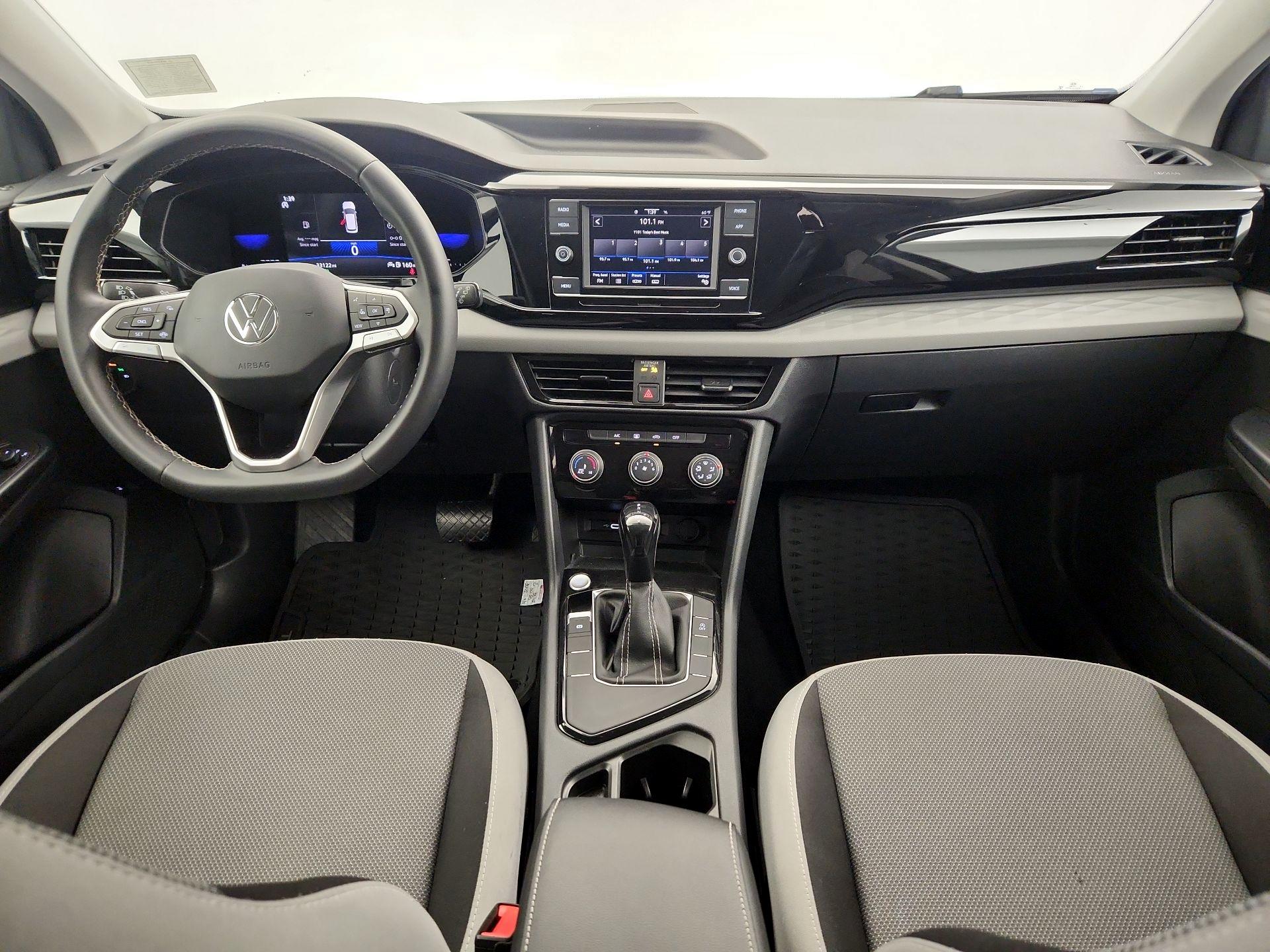 Thumbnail: 2023 Volkswagen Taos - 9