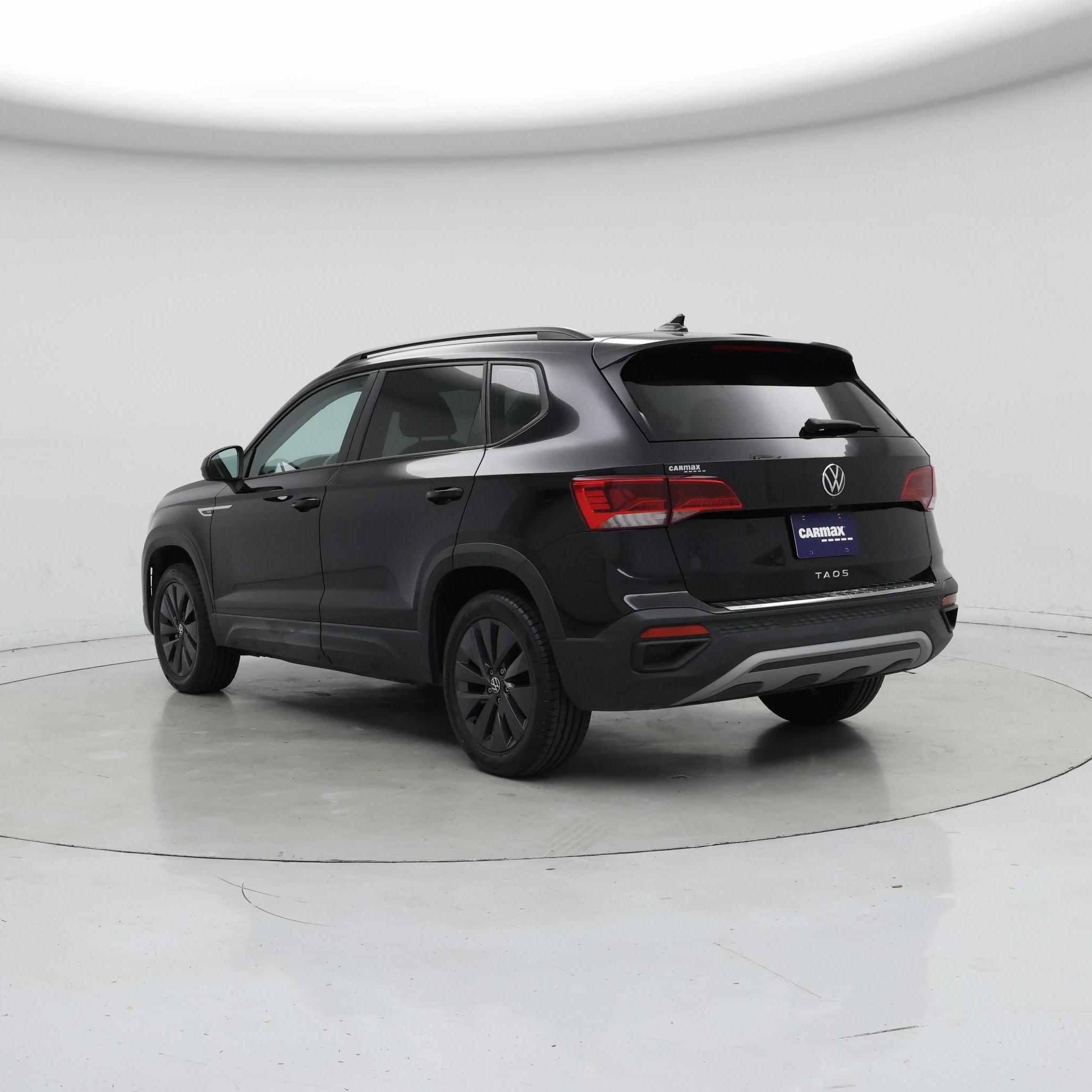Thumbnail: 2023 Volkswagen Taos - 2