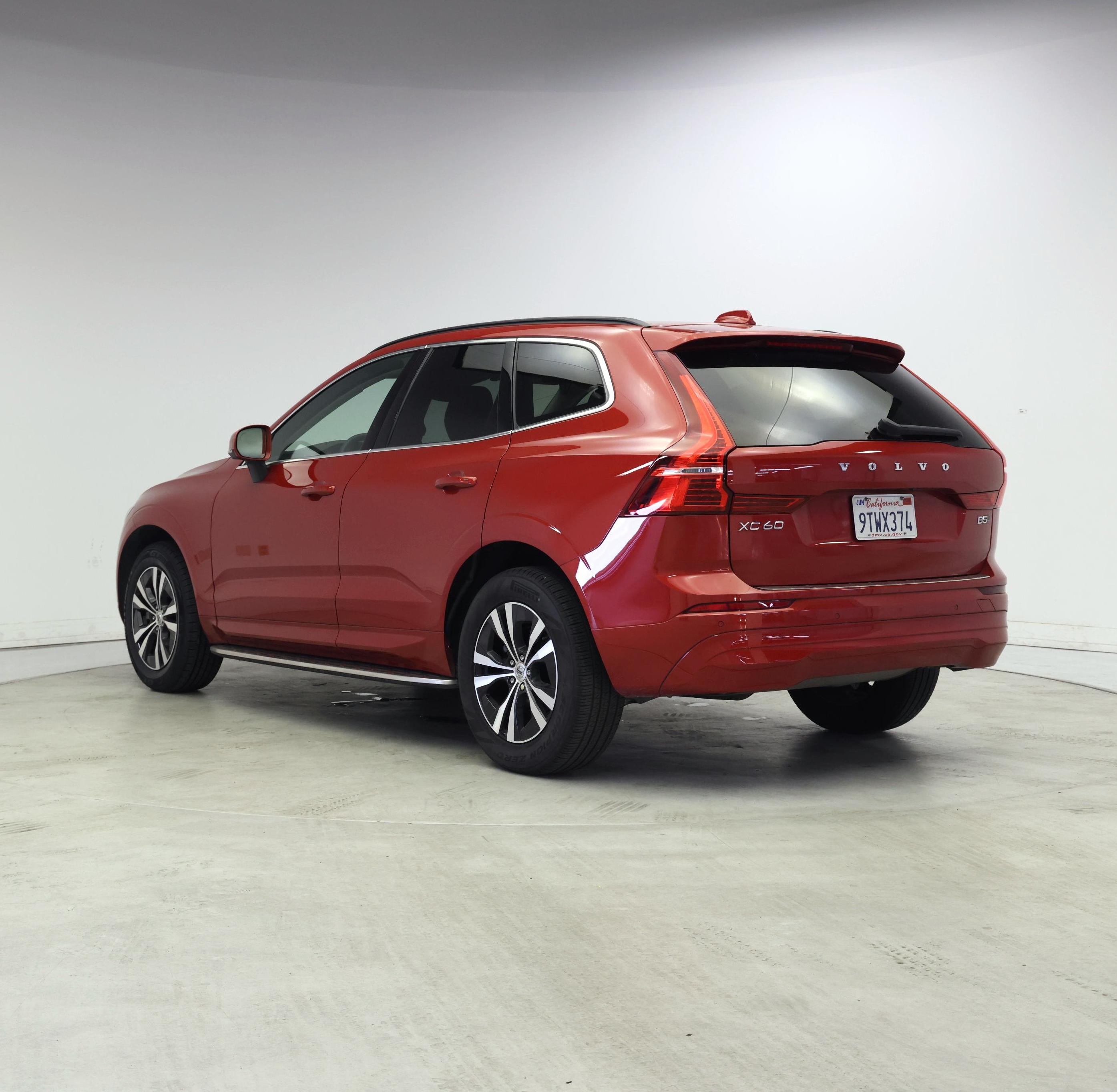 Thumbnail: 2023 Volvo XC60 - 2