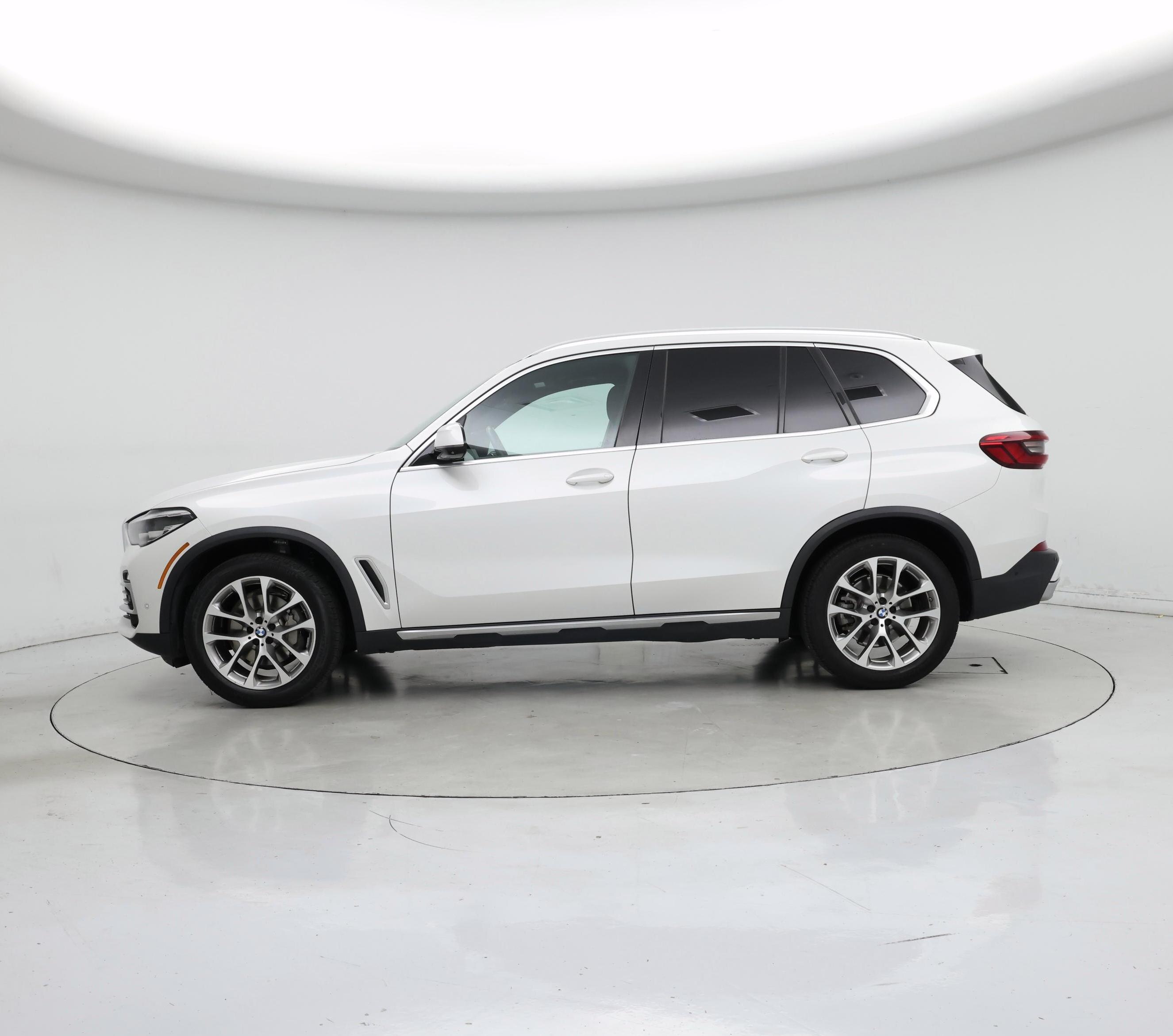 Thumbnail: 2020 BMW X5 - 3