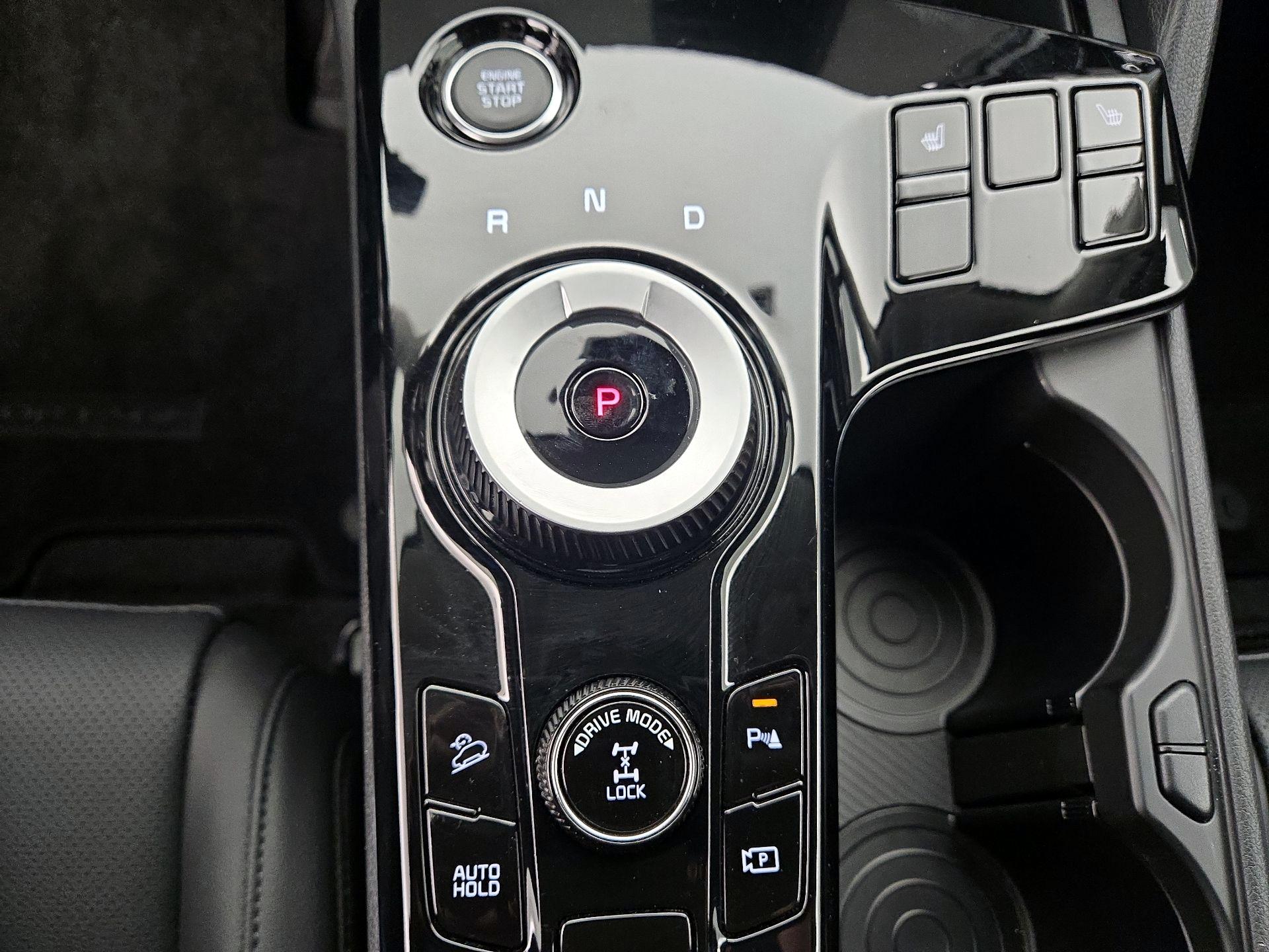Thumbnail: 2025 Kia Sportage - 18