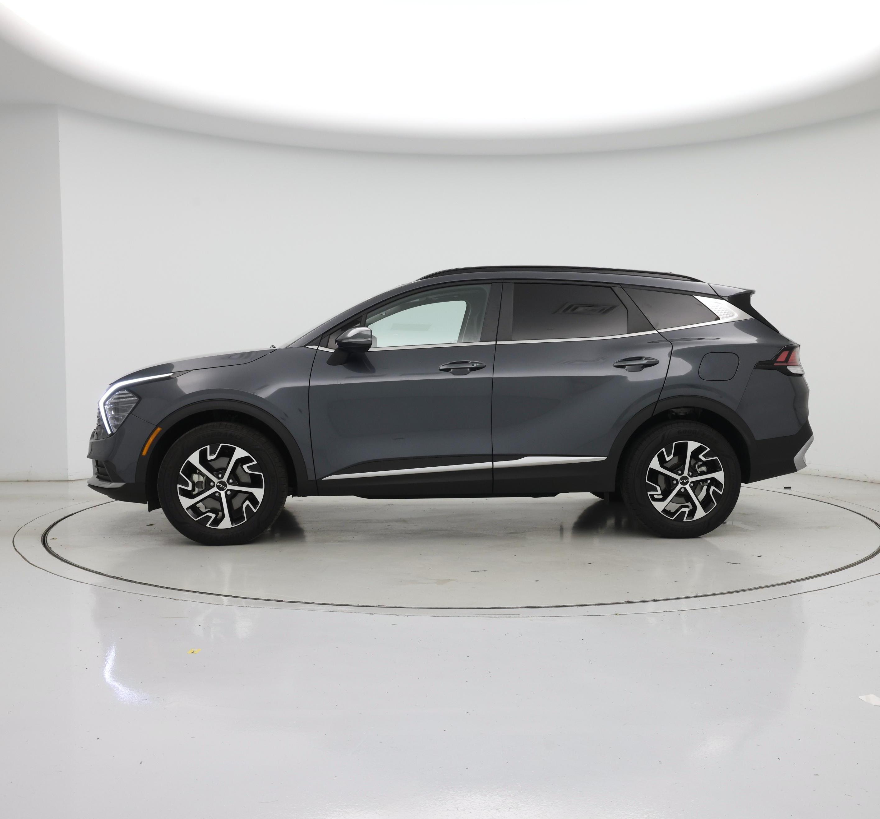 Thumbnail: 2025 Kia Sportage - 3