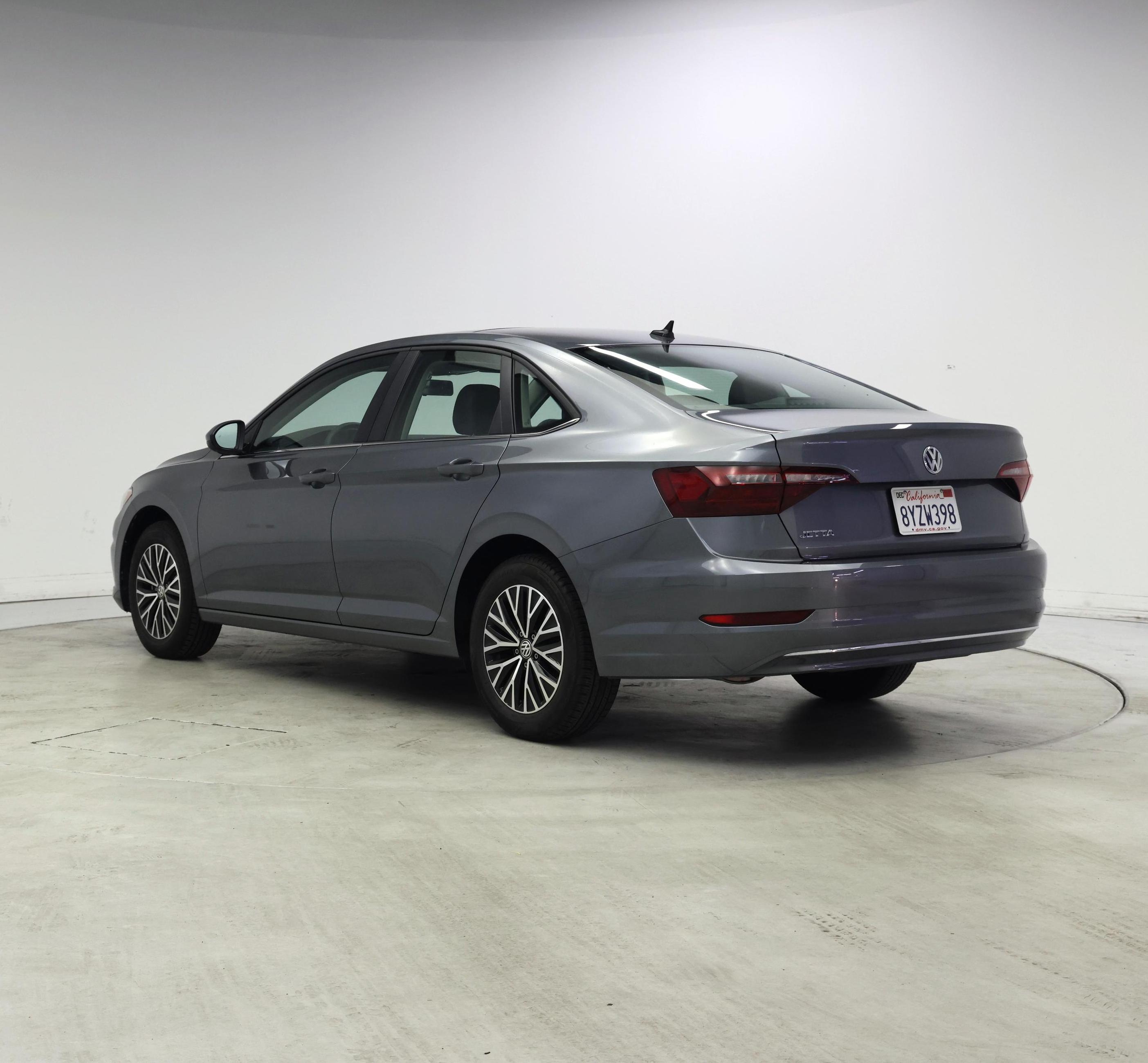 Thumbnail: 2021 Volkswagen Jetta - 2