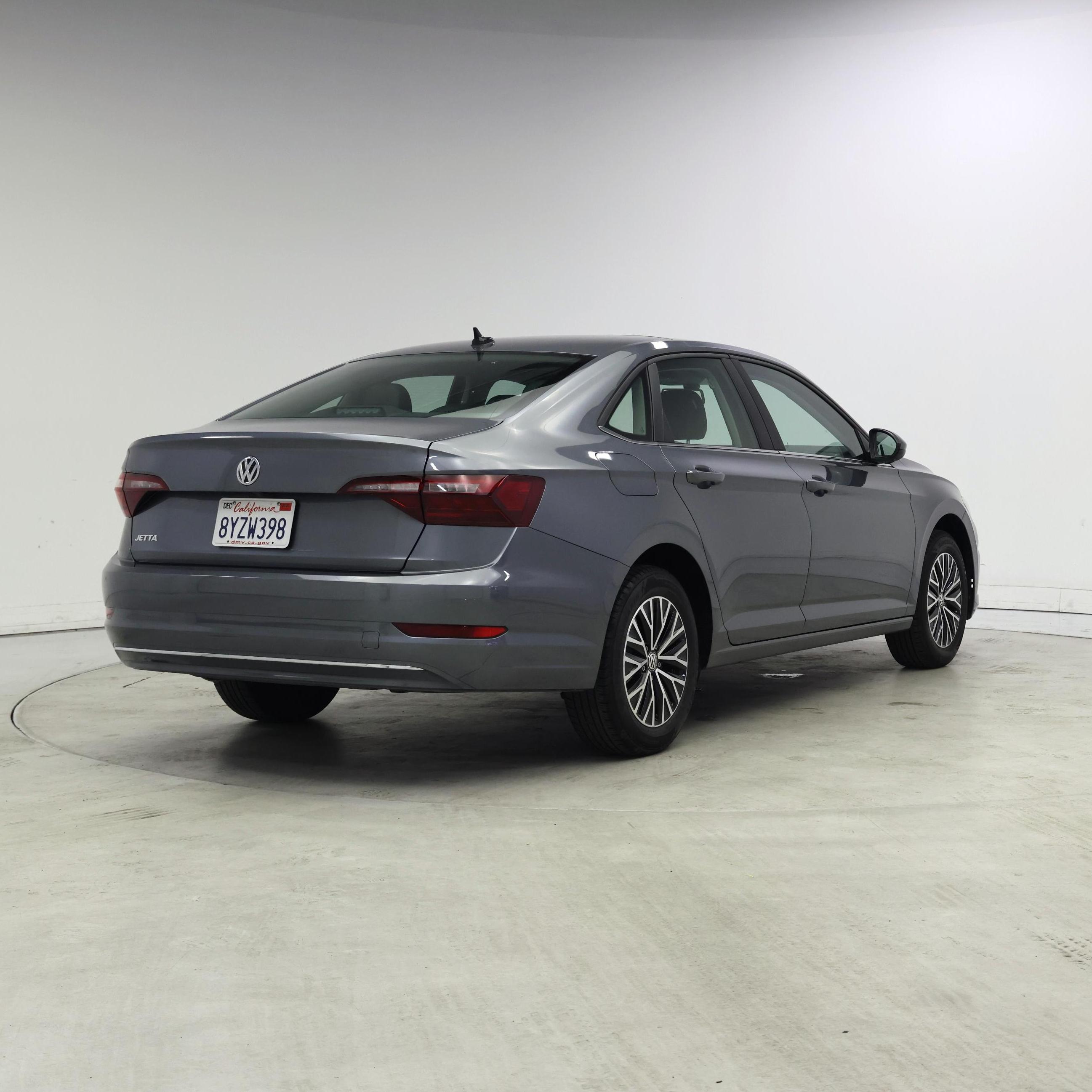 Thumbnail: 2021 Volkswagen Jetta - 8