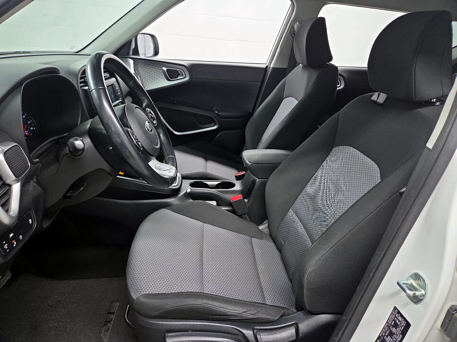 Thumbnail: 2021 Kia Soul - 11