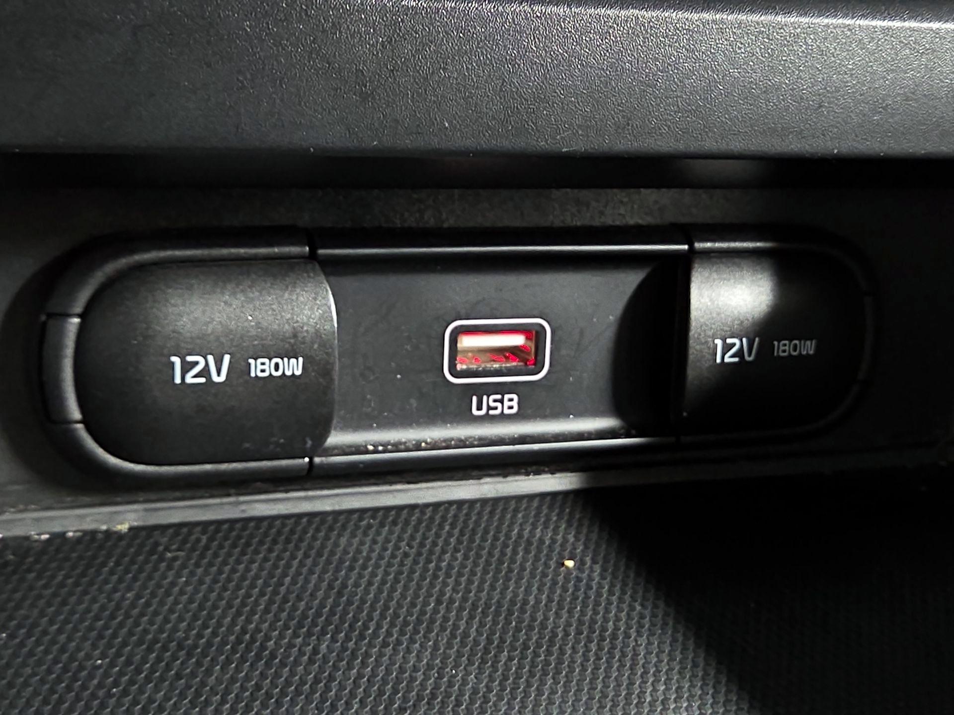 Thumbnail: 2021 Kia Soul - 18