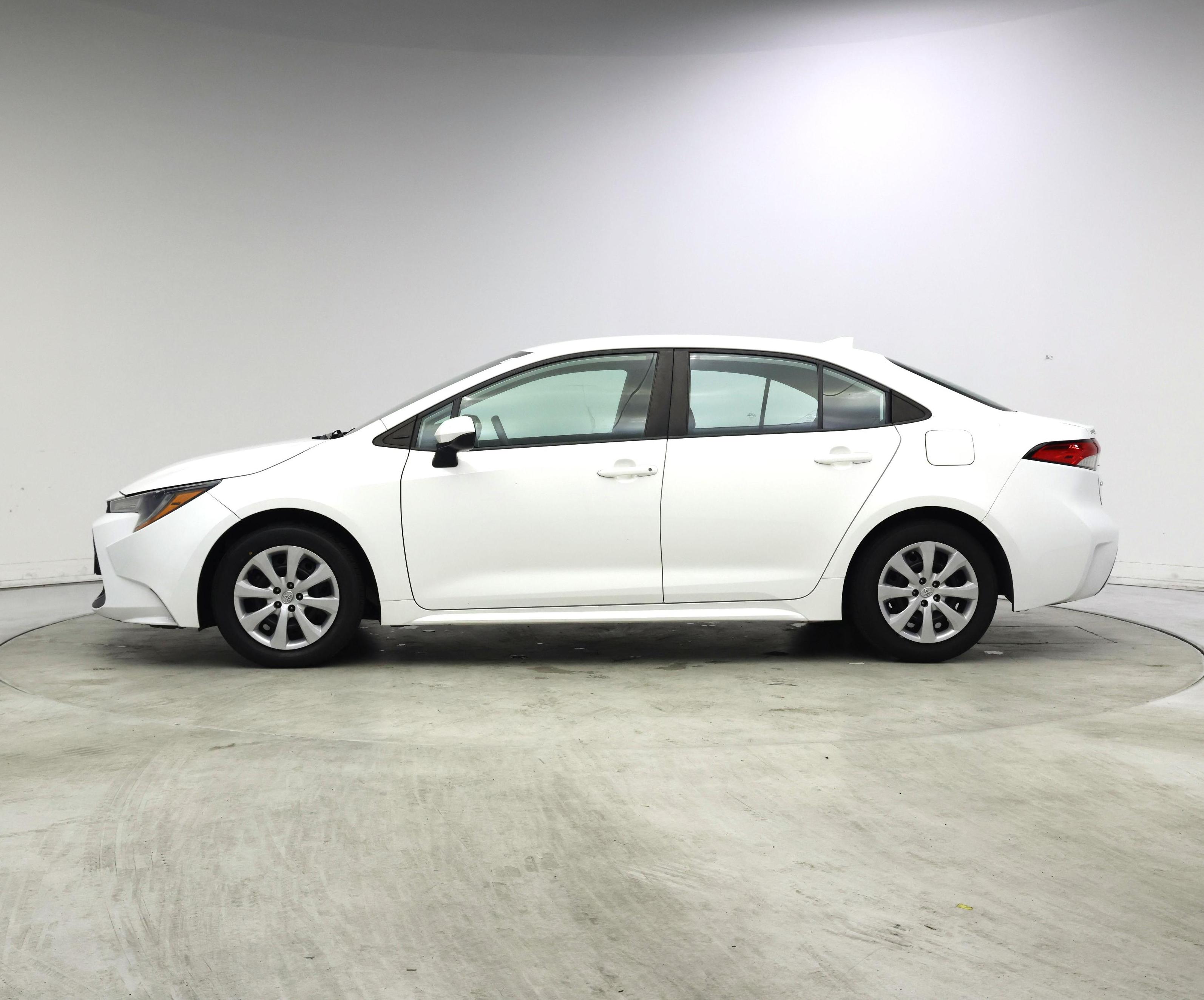 Thumbnail: 2022 Toyota Corolla - 3