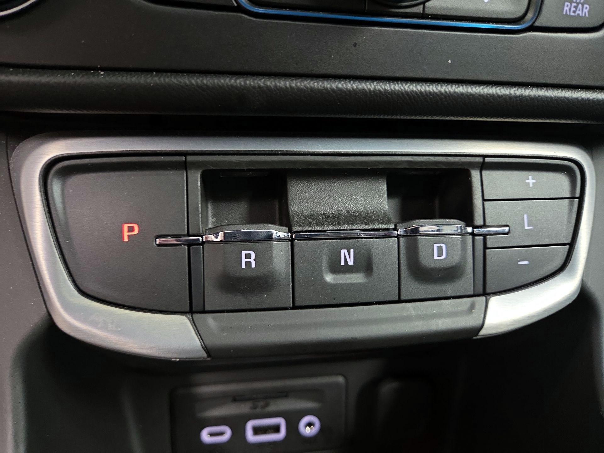 Thumbnail: 2022 GMC Terrain - 18