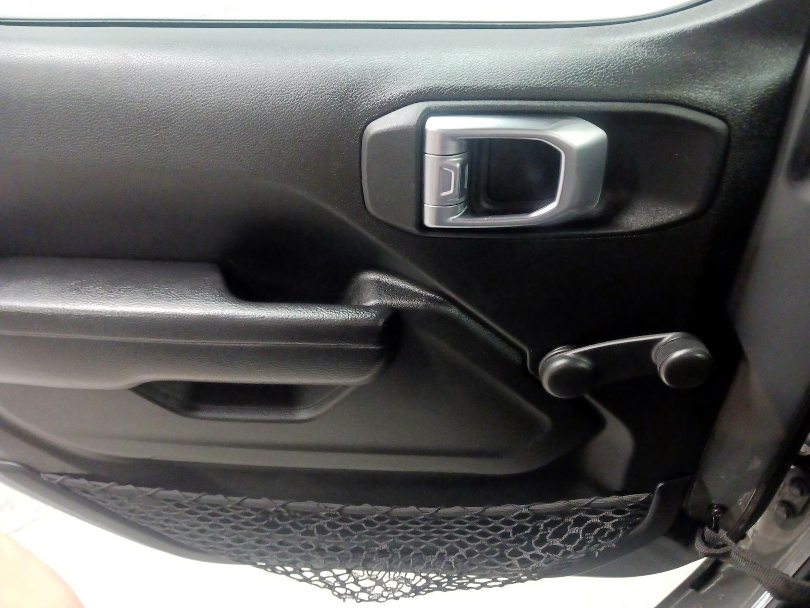 2023 Jeep Wrangler 4-Door Sport - Photo 13