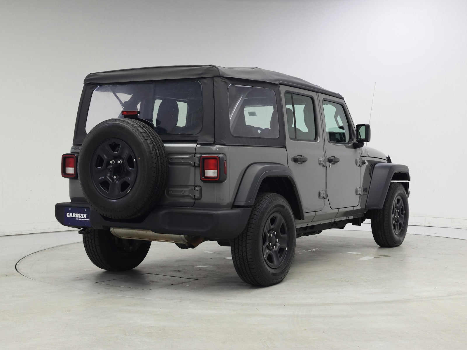 2023 Jeep Wrangler 4-Door Sport - Photo 9
