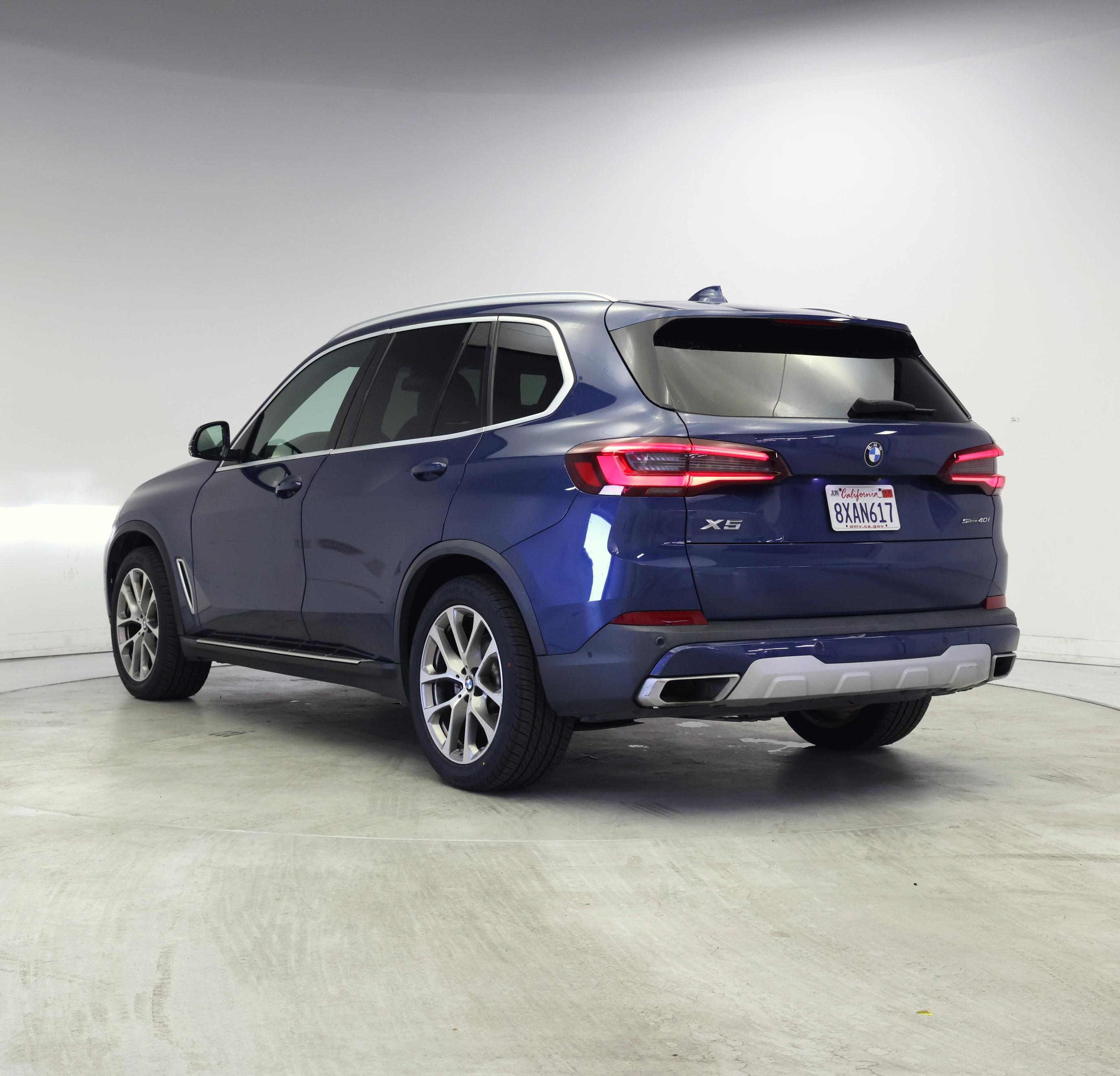 Thumbnail: 2021 BMW X5 - 2