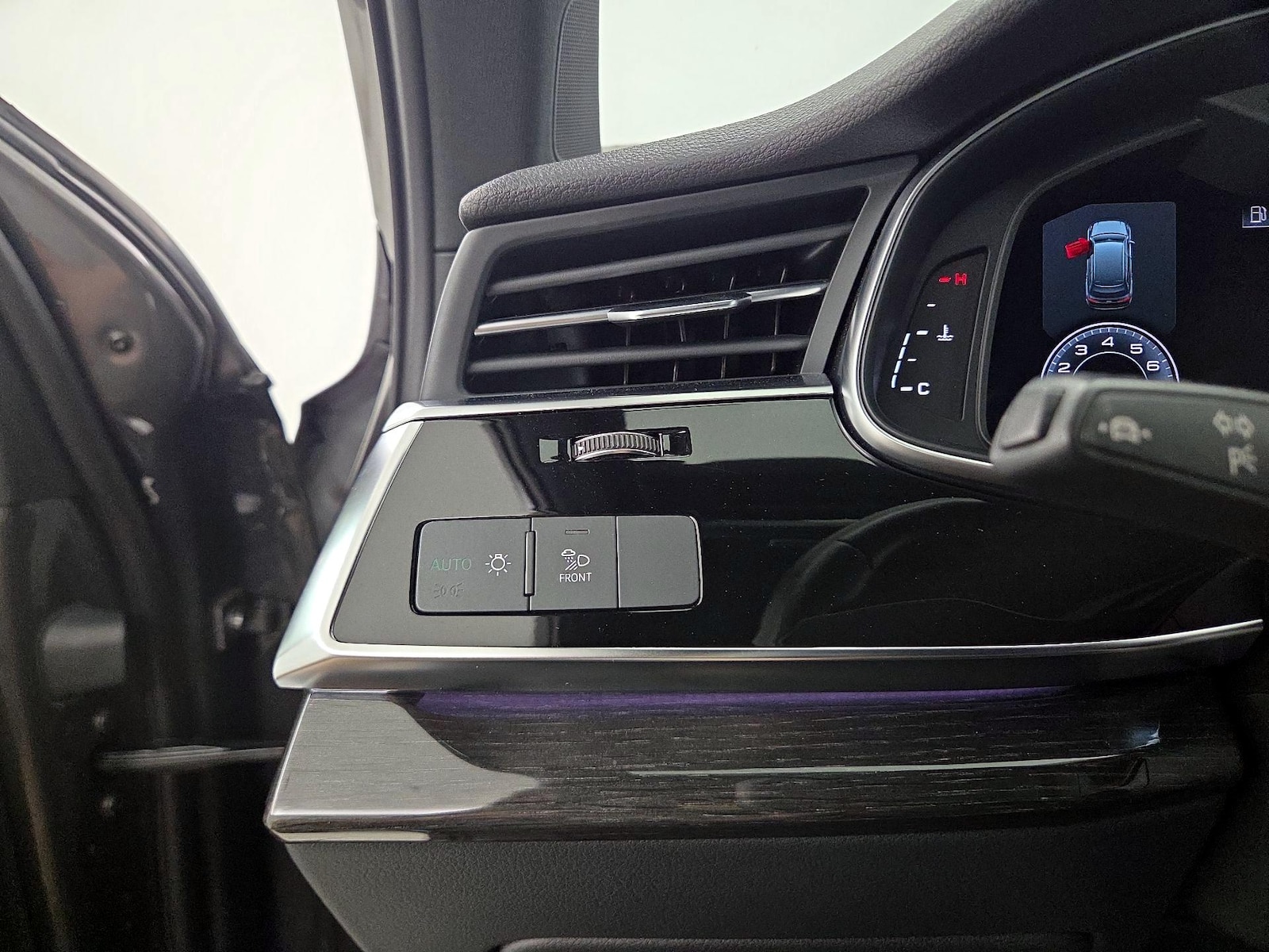 2022 Audi Q7 Premium Plus - Photo 14