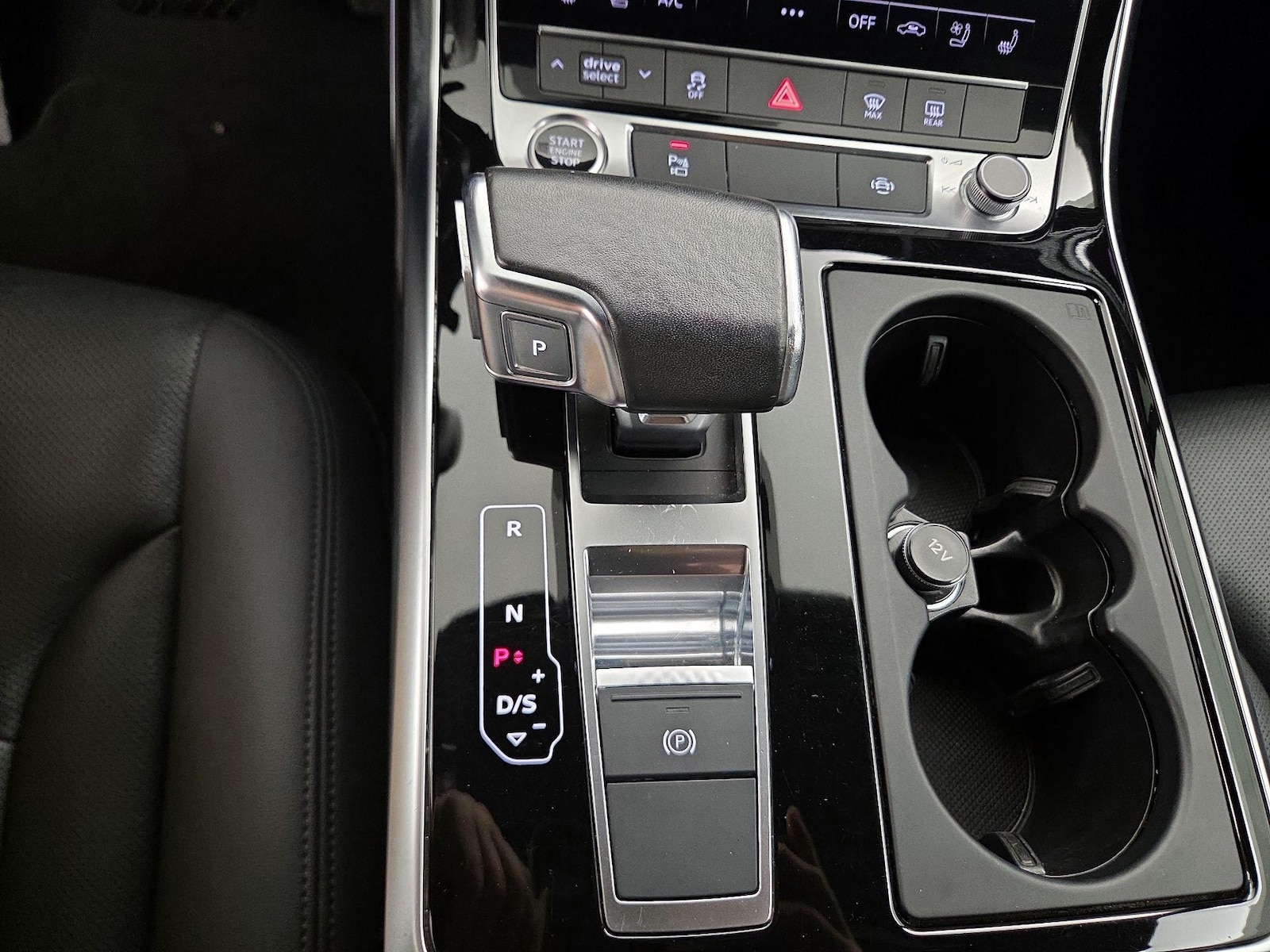 2022 Audi Q7 Premium Plus - Photo 18