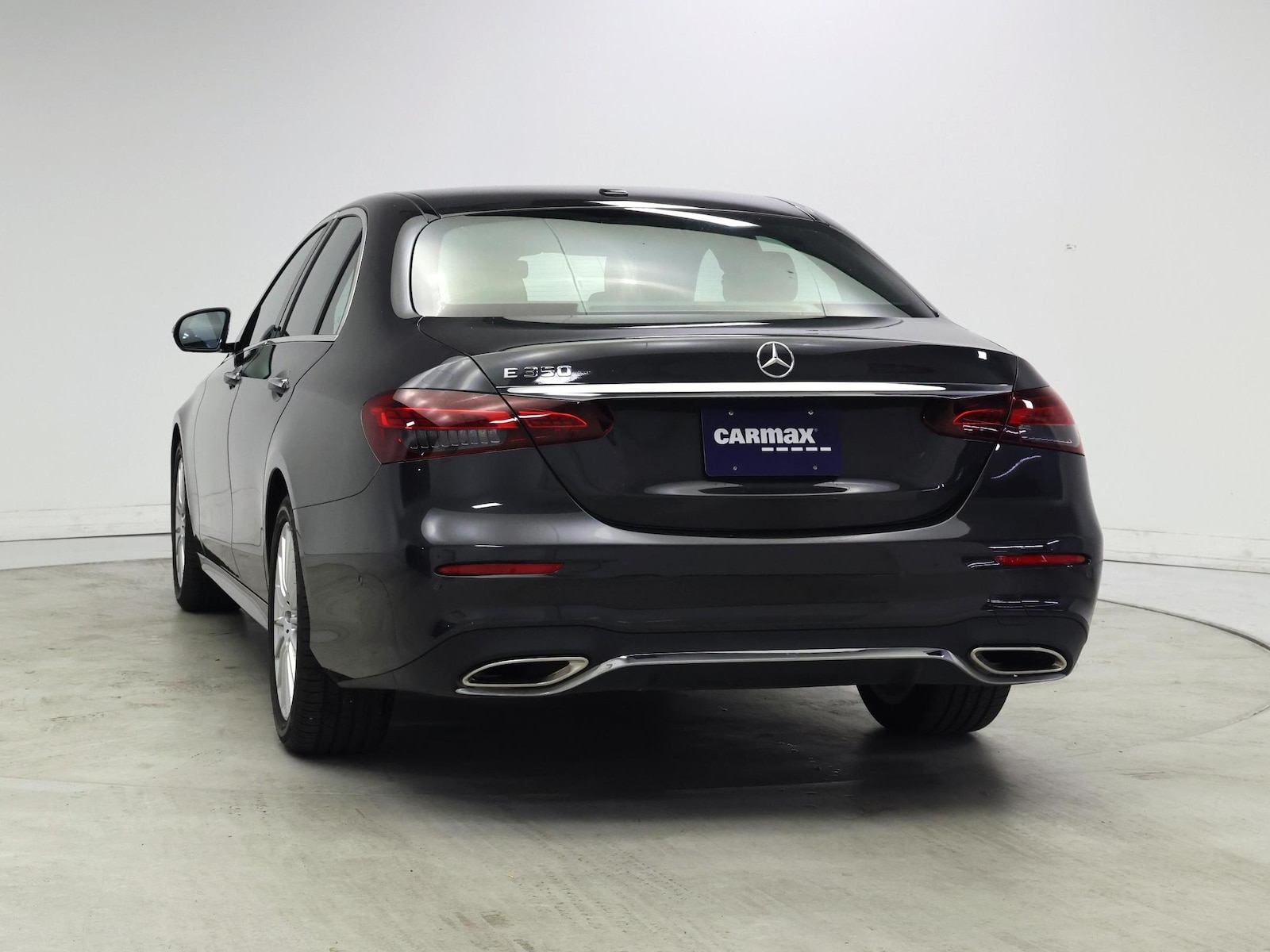 2022 Mercedes-Benz E-Class E350 - Photo 7