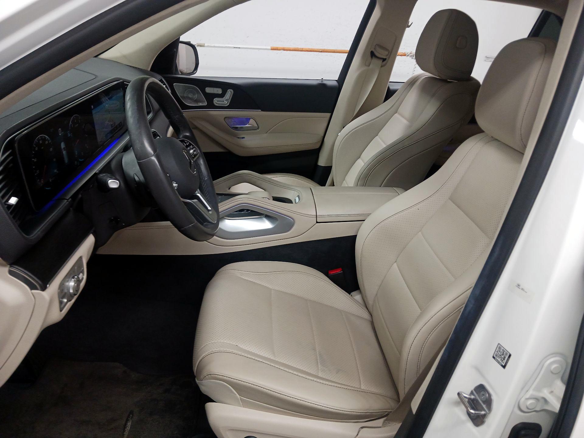 Thumbnail: 2020 Mercedes-Benz GLE - 11