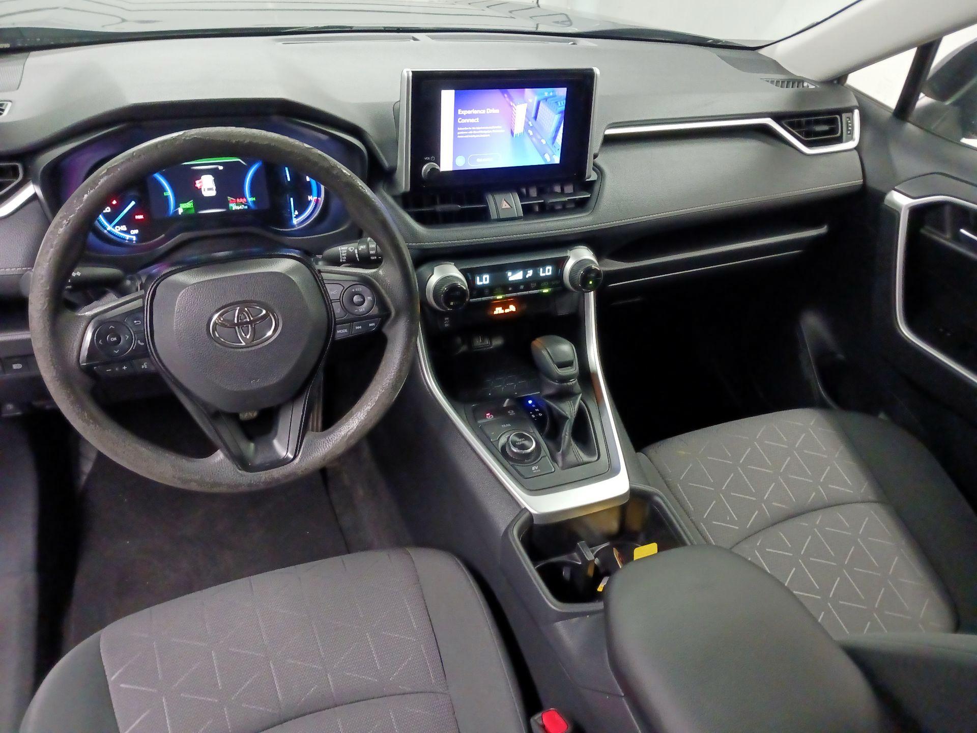 Thumbnail: 2023 Toyota RAV4 - 9