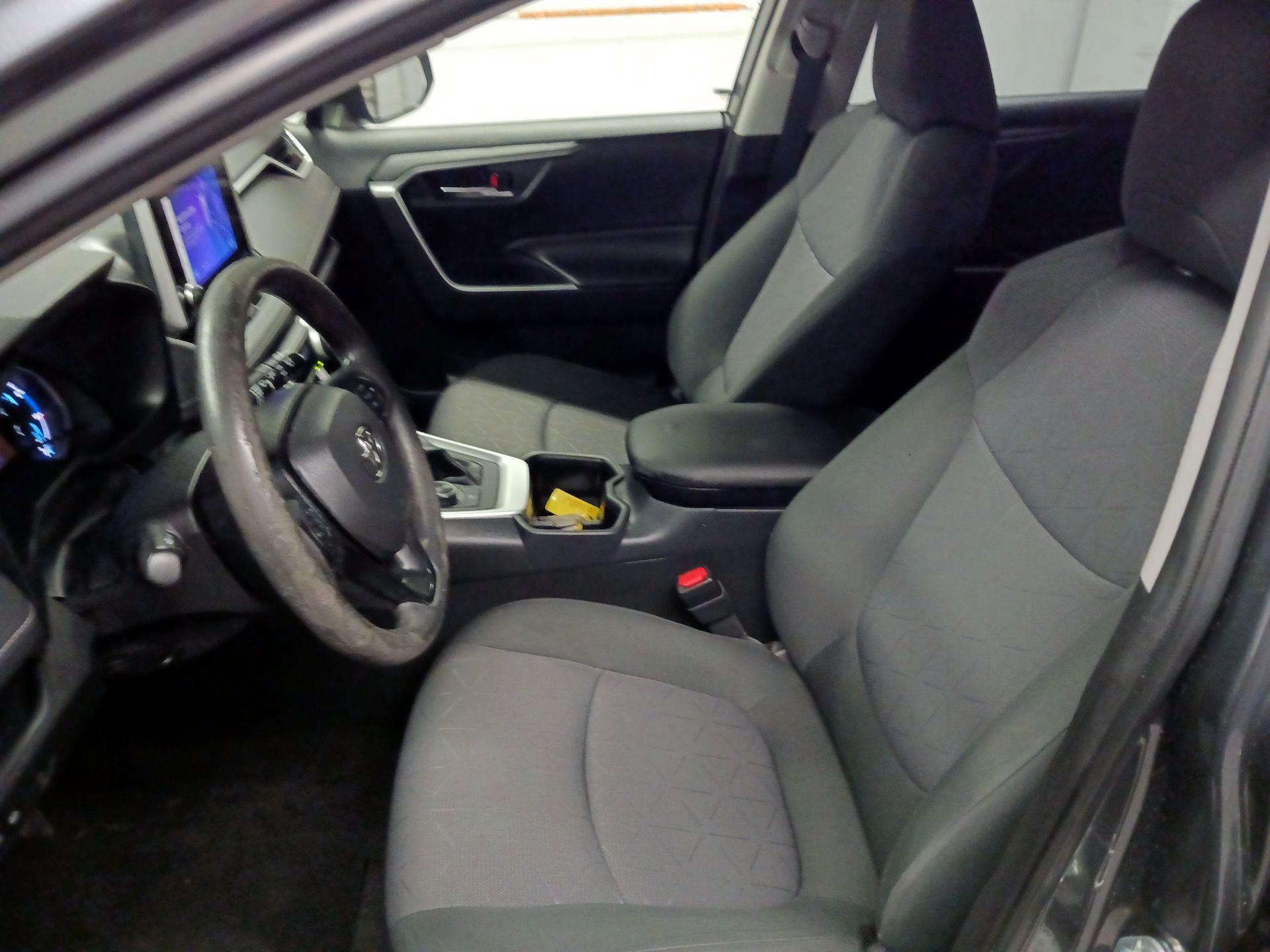 Thumbnail: 2023 Toyota RAV4 - 11