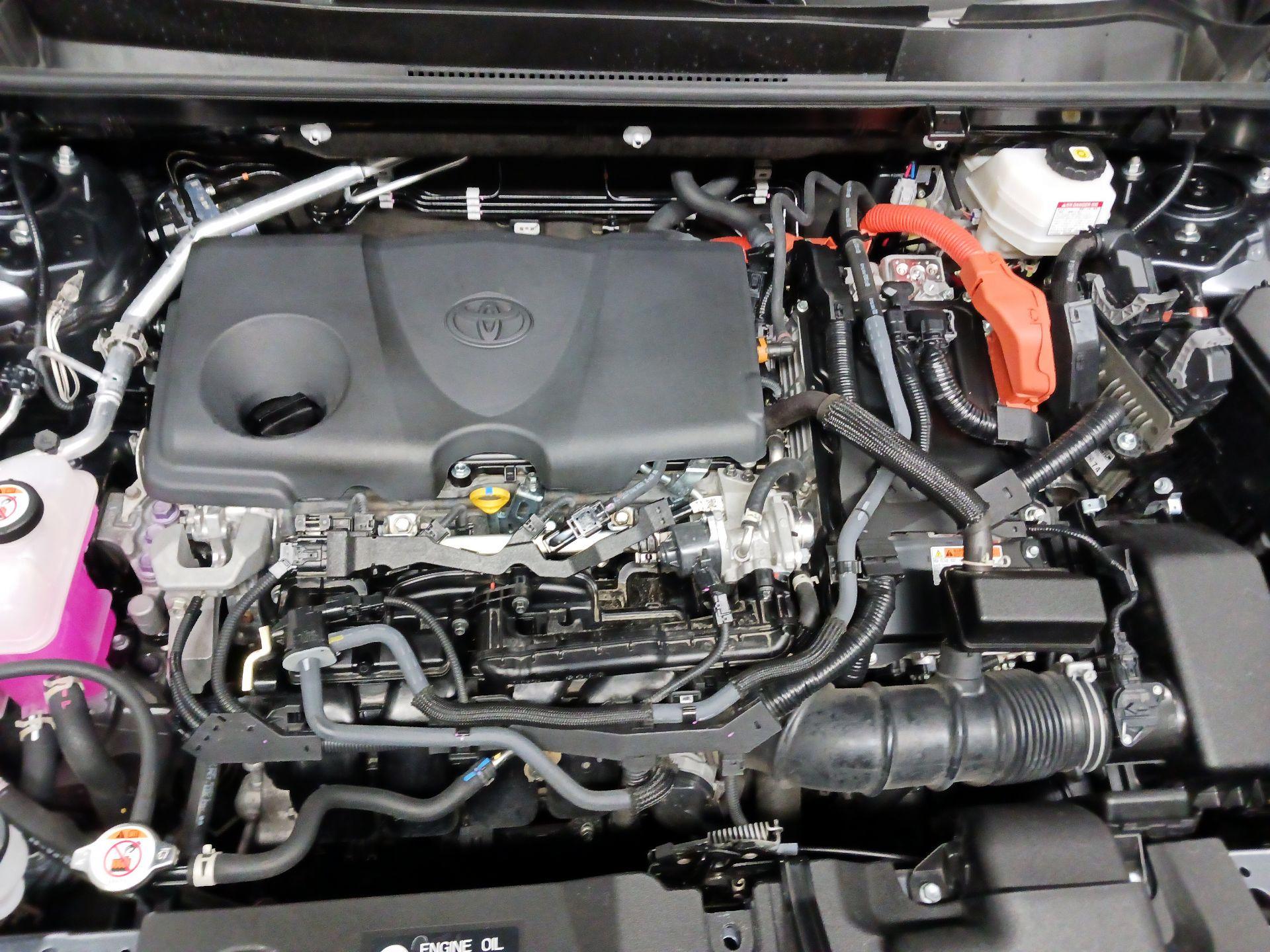 Thumbnail: 2023 Toyota RAV4 - 18