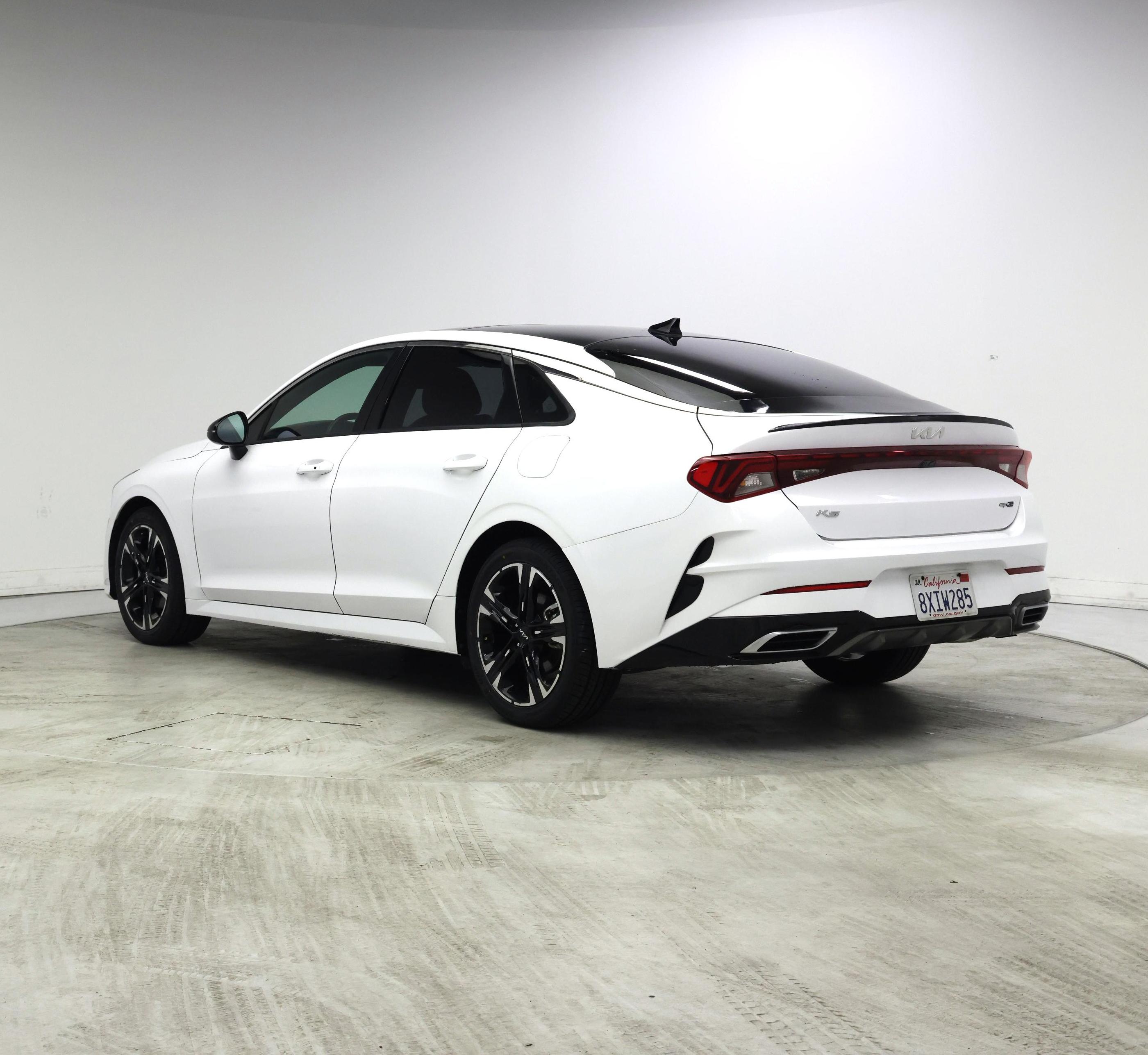 Thumbnail: 2022 Kia K5 - 2
