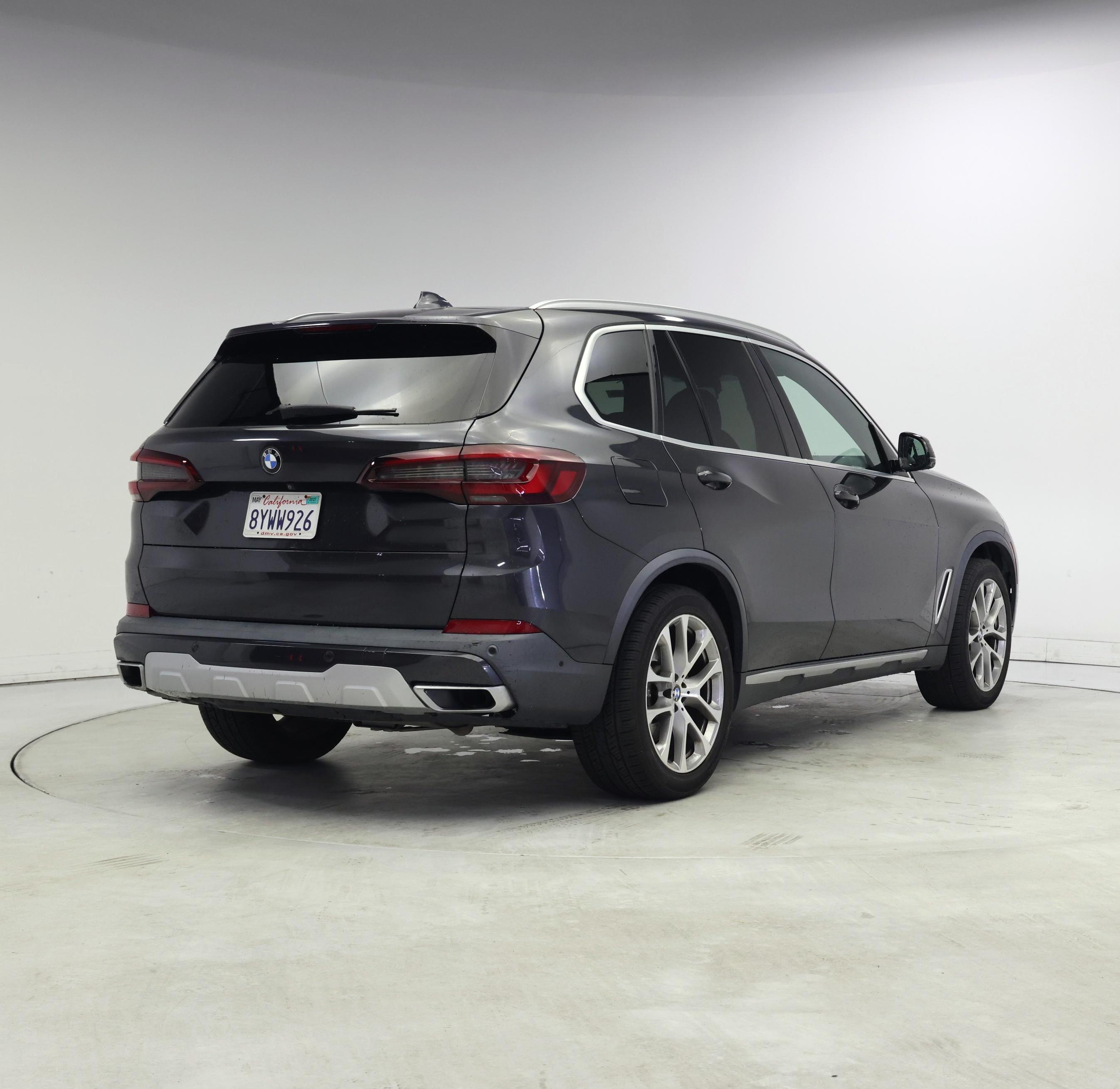 Thumbnail: 2021 BMW X5 - 8