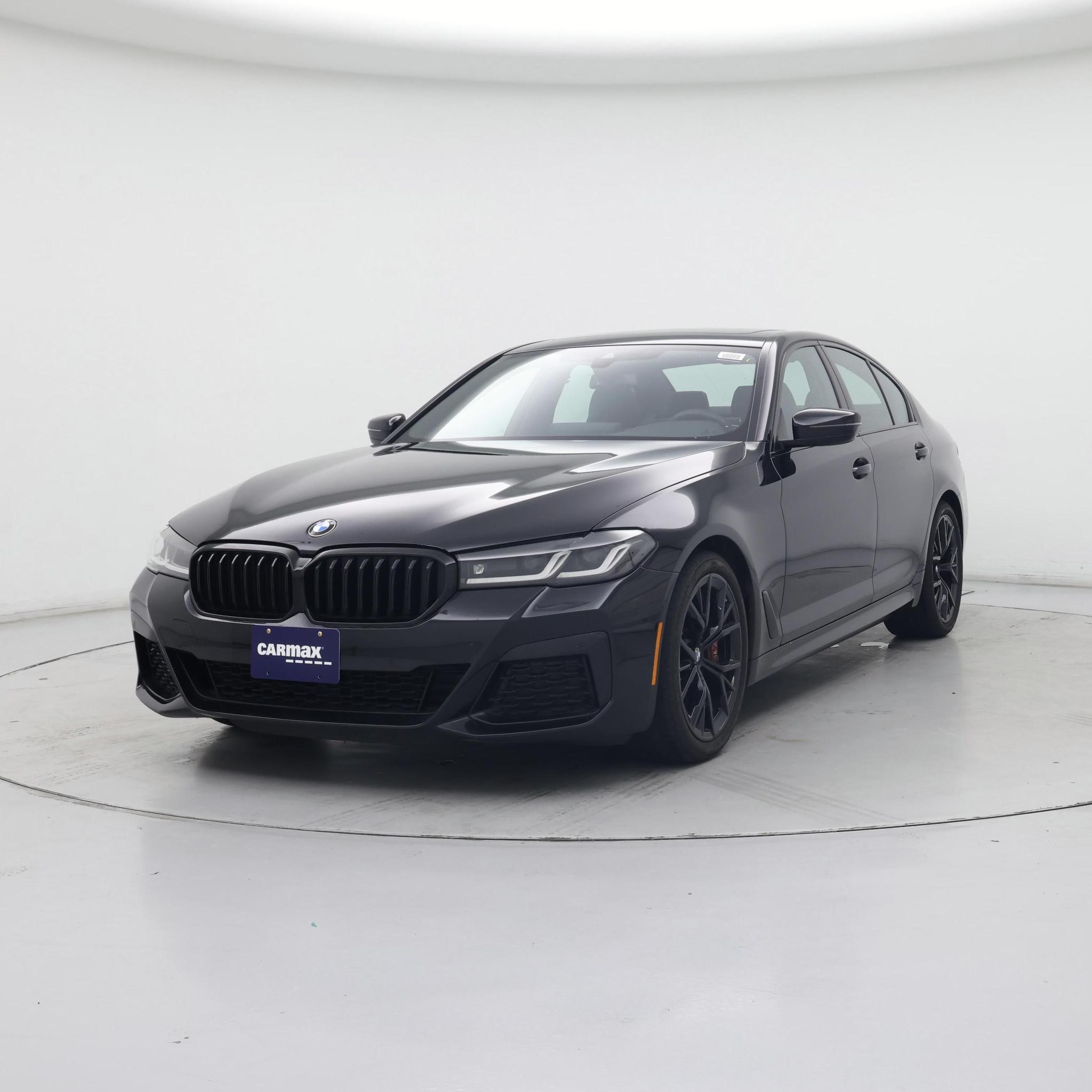 Thumbnail: 2023 BMW 5 Series - 4