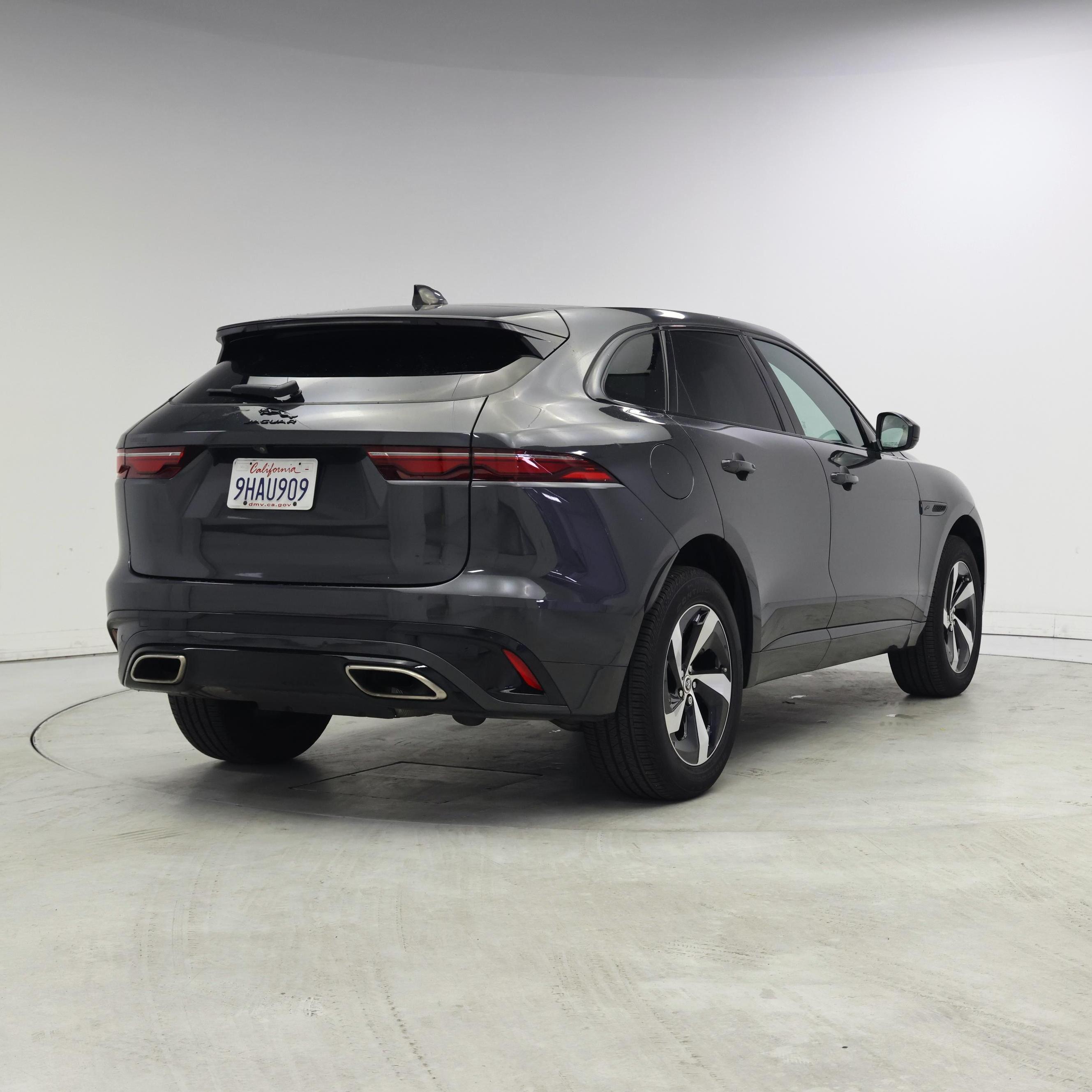 Thumbnail: 2024 Jaguar F-Pace - 8