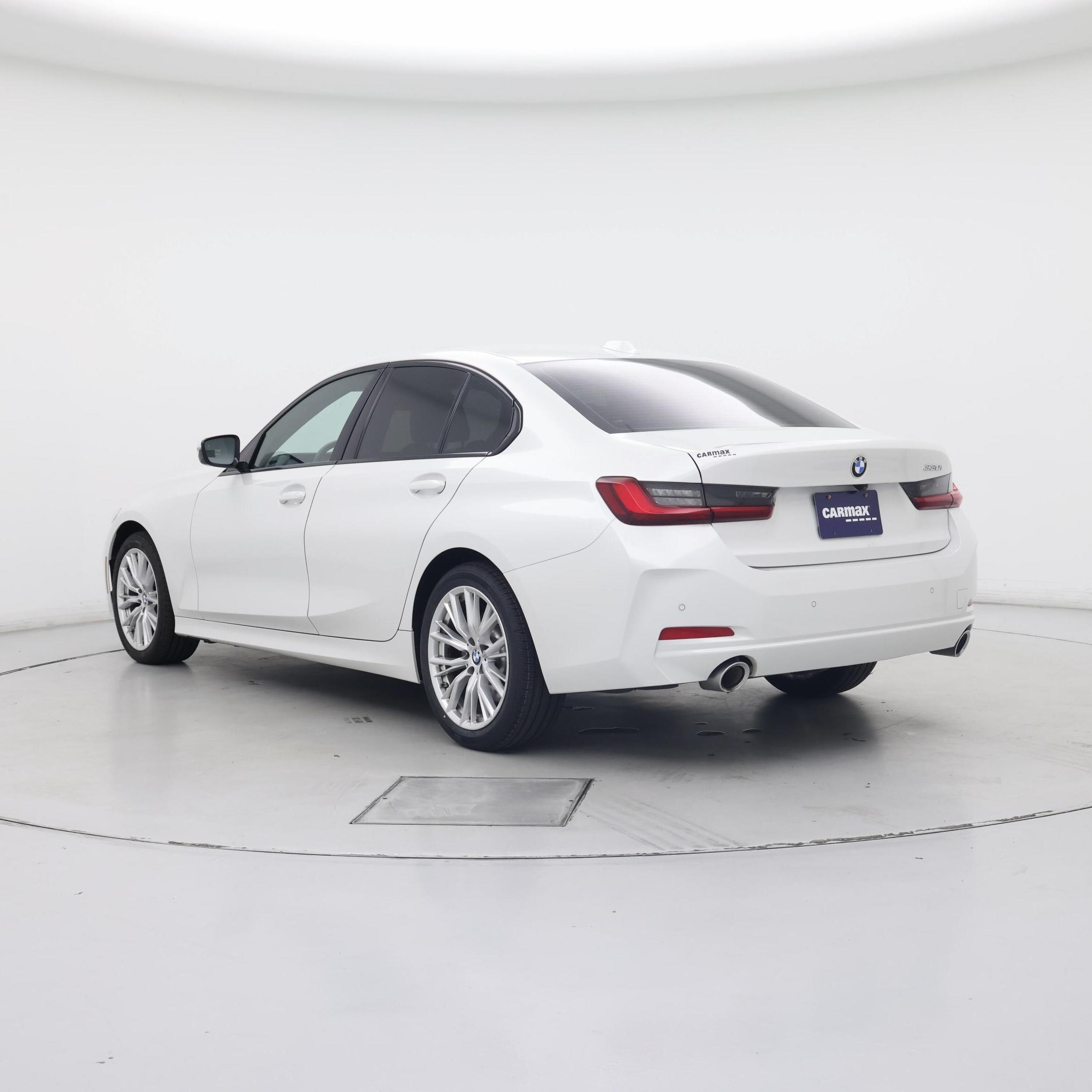 Thumbnail: 2023 BMW 3 Series - 2