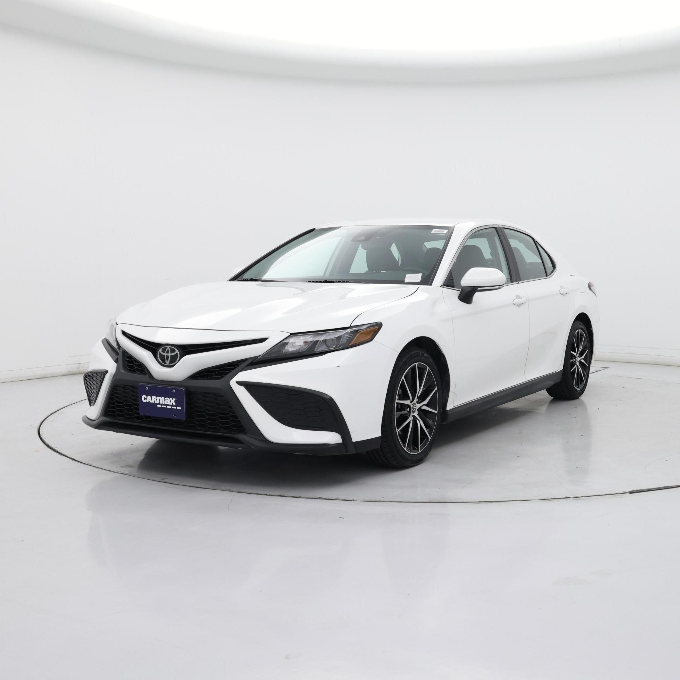 Thumbnail: 2024 Toyota Camry - 4