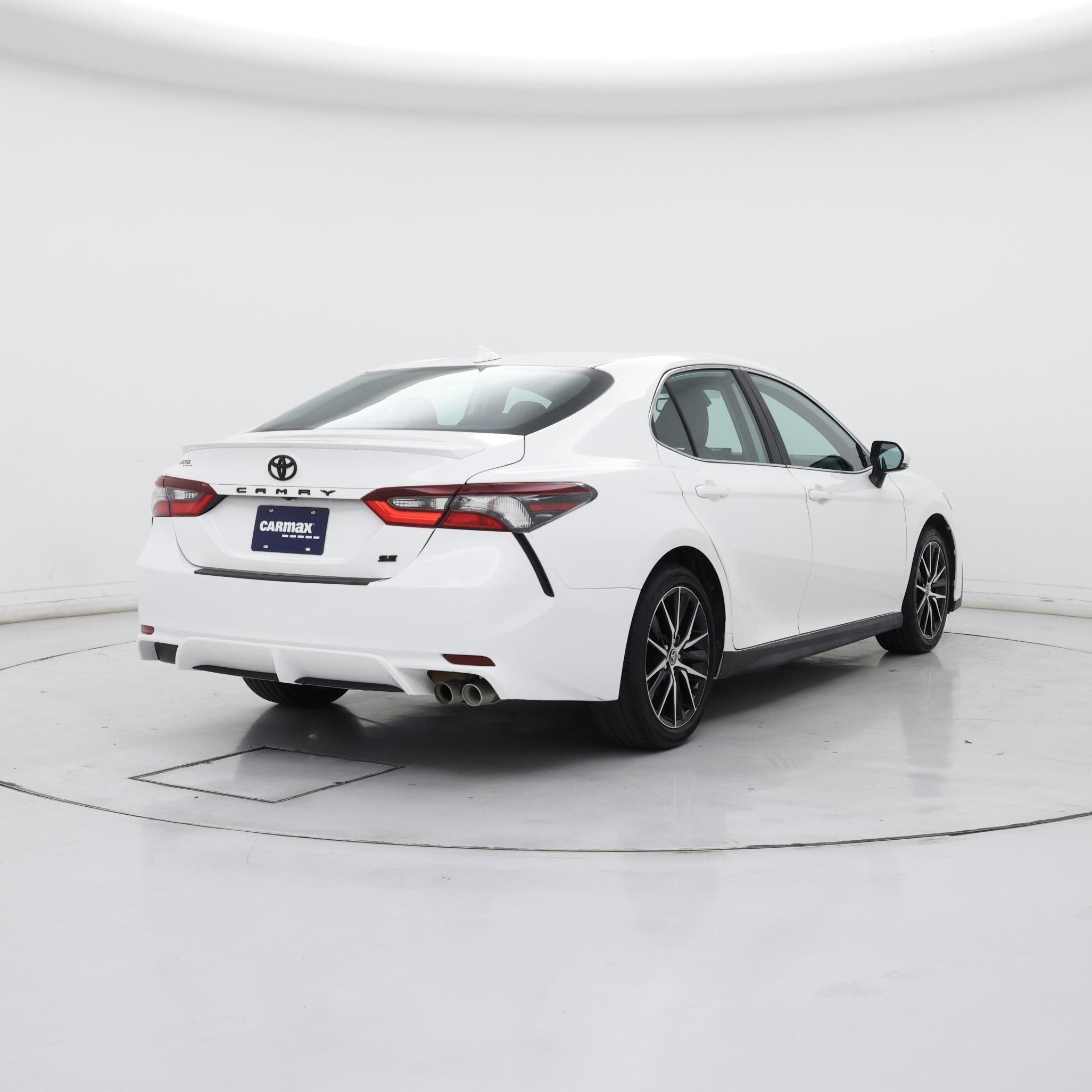 Thumbnail: 2024 Toyota Camry - 8