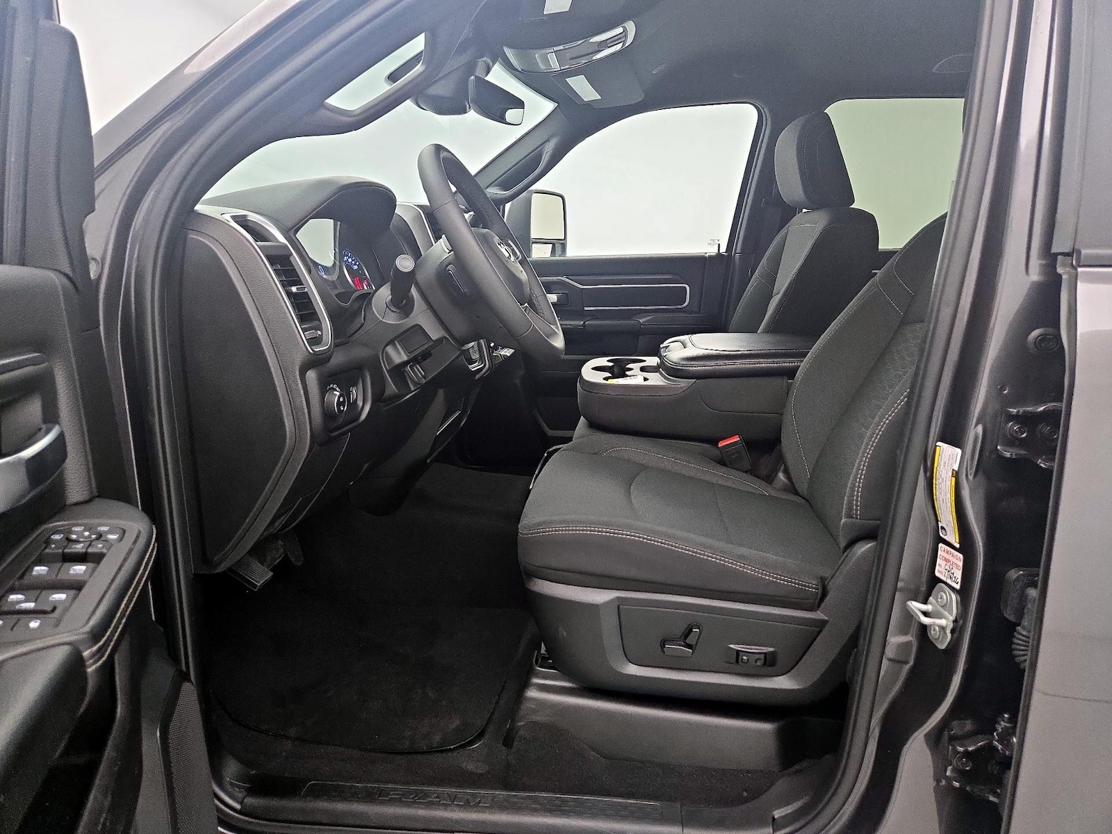 2025 RAM Ram 2500 Pickup Big Horn - Photo 12