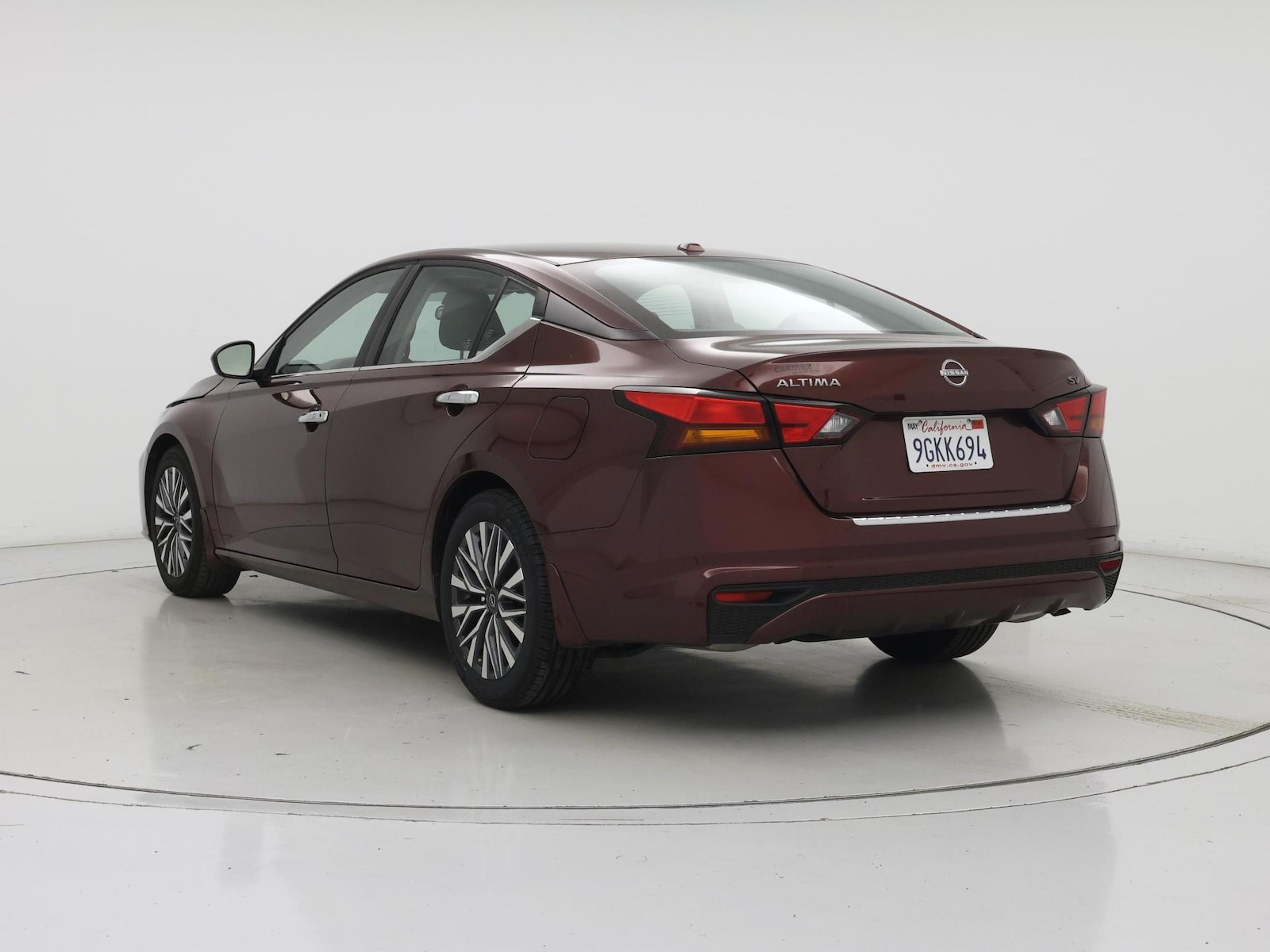 2023 Nissan Altima SV - Photo 3