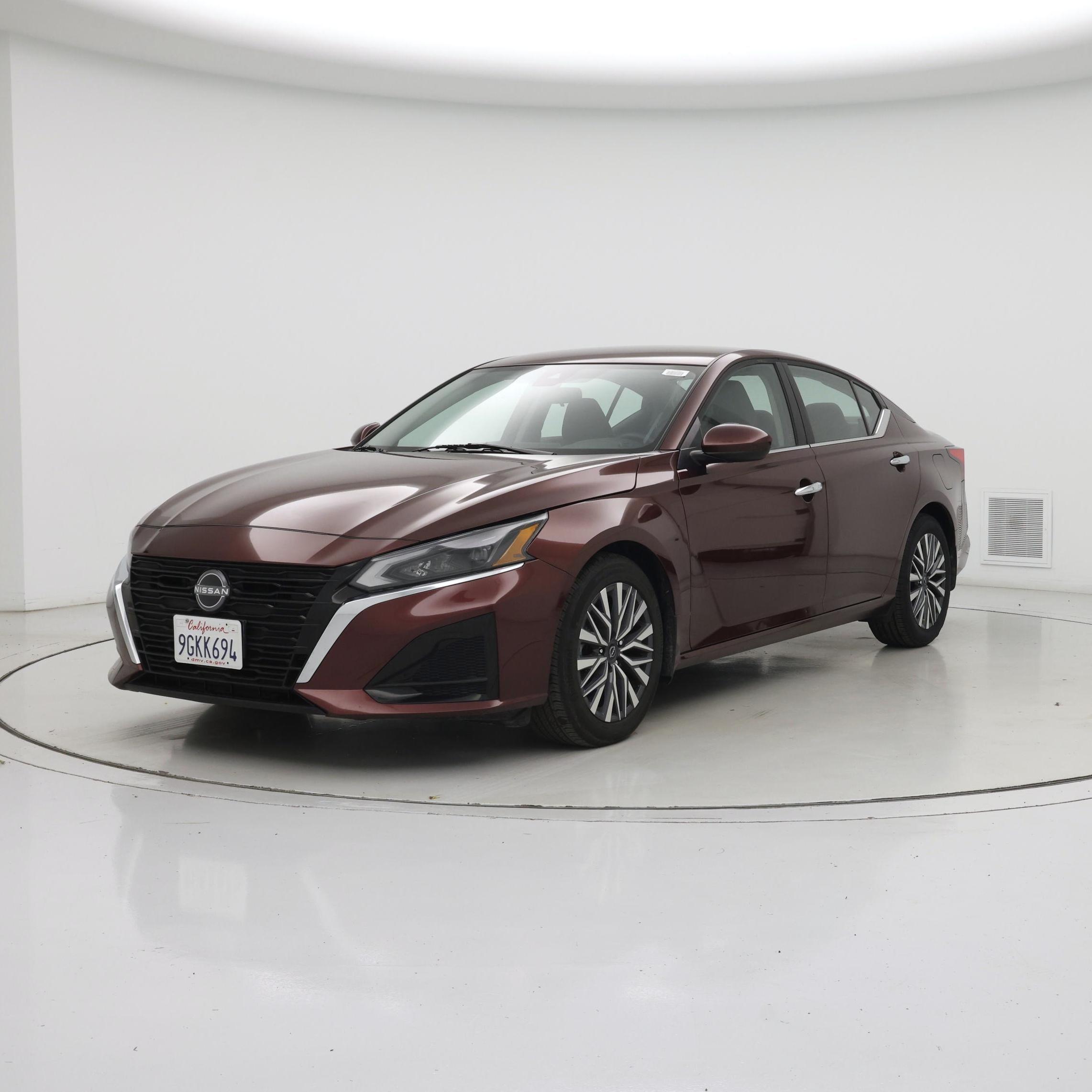 Thumbnail: 2023 Nissan Altima - 4