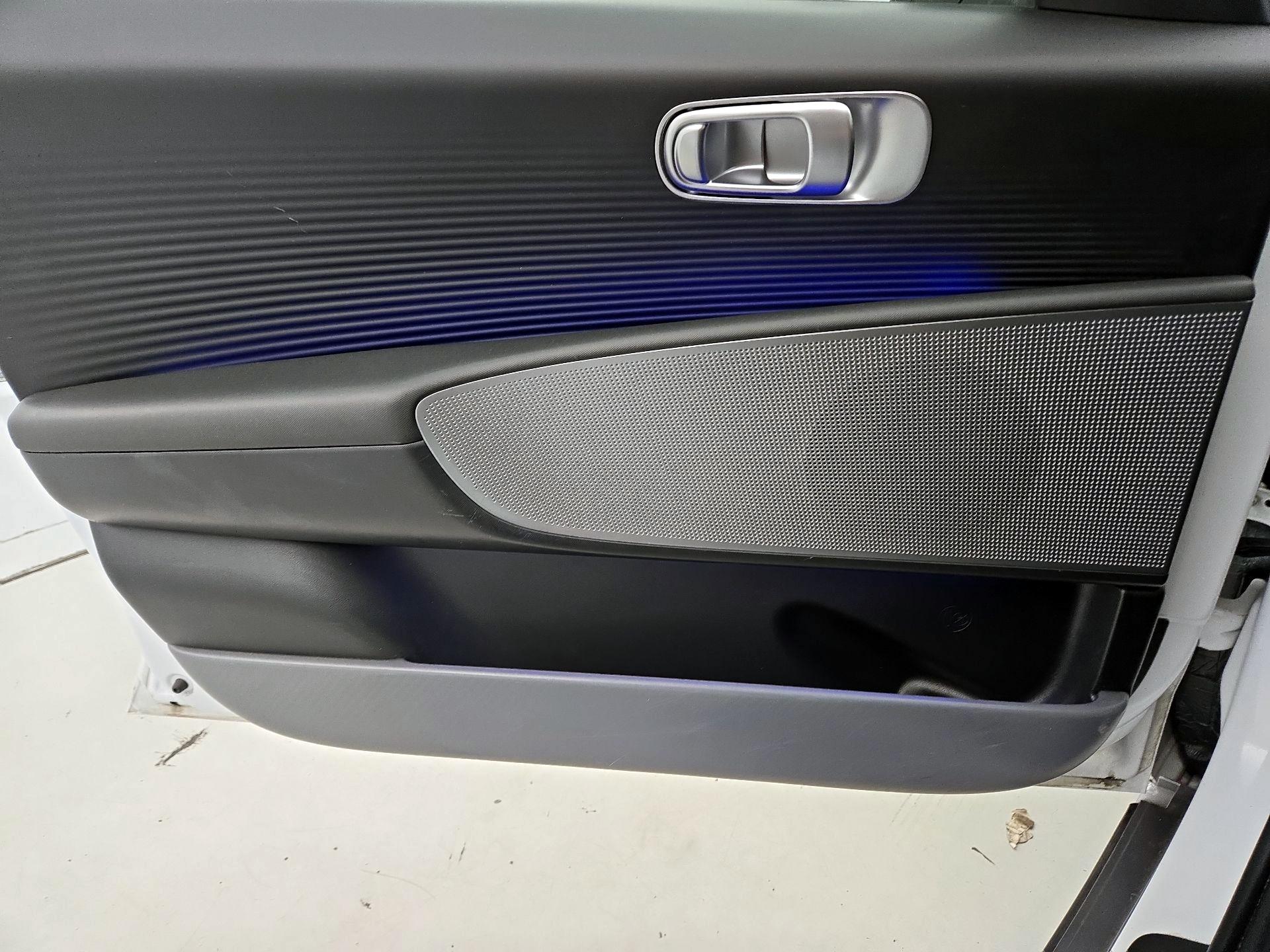 Thumbnail: 2024 Hyundai Ioniq 6 - 12