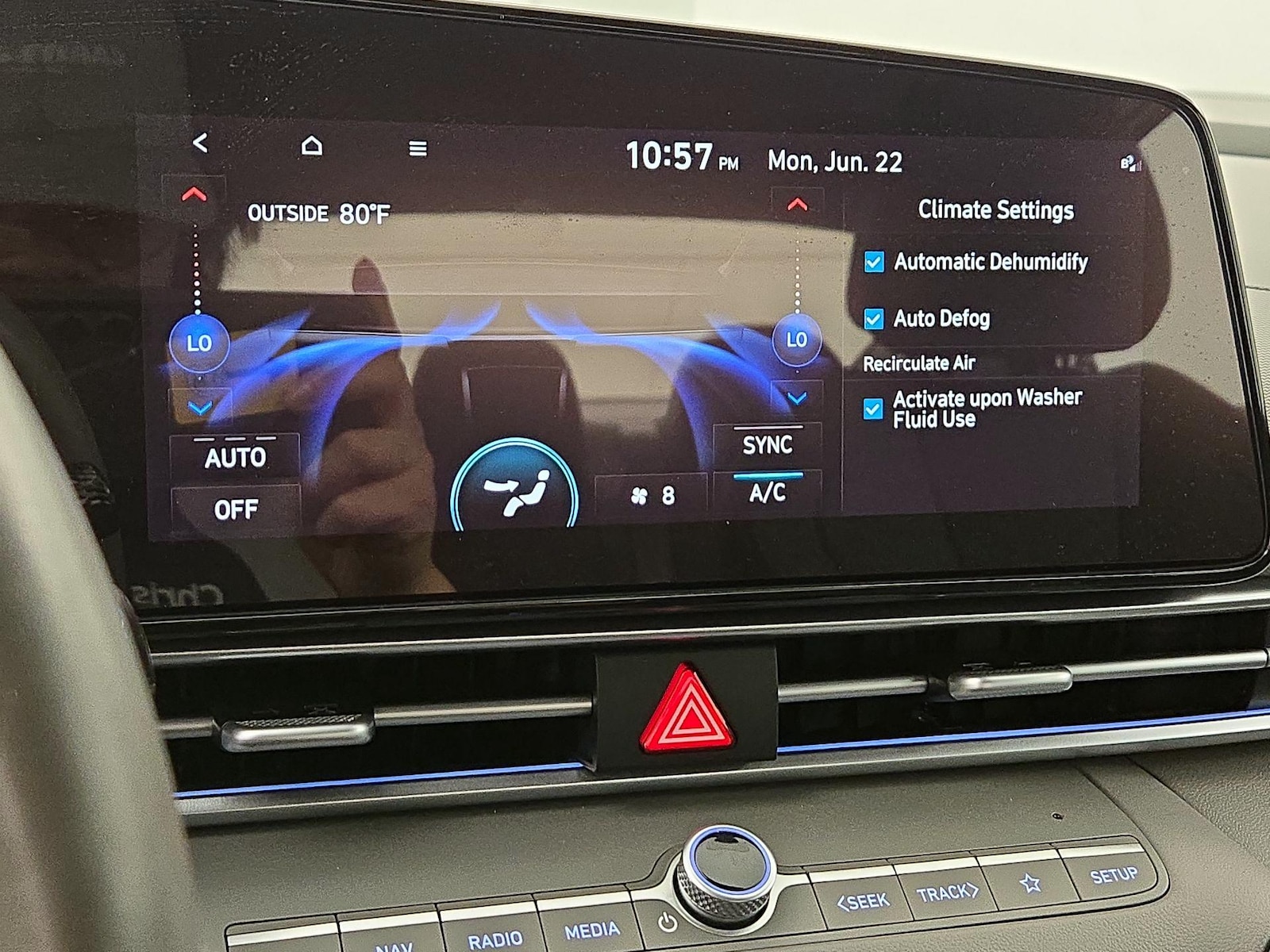 2025 Hyundai Elantra Blue - Photo 18