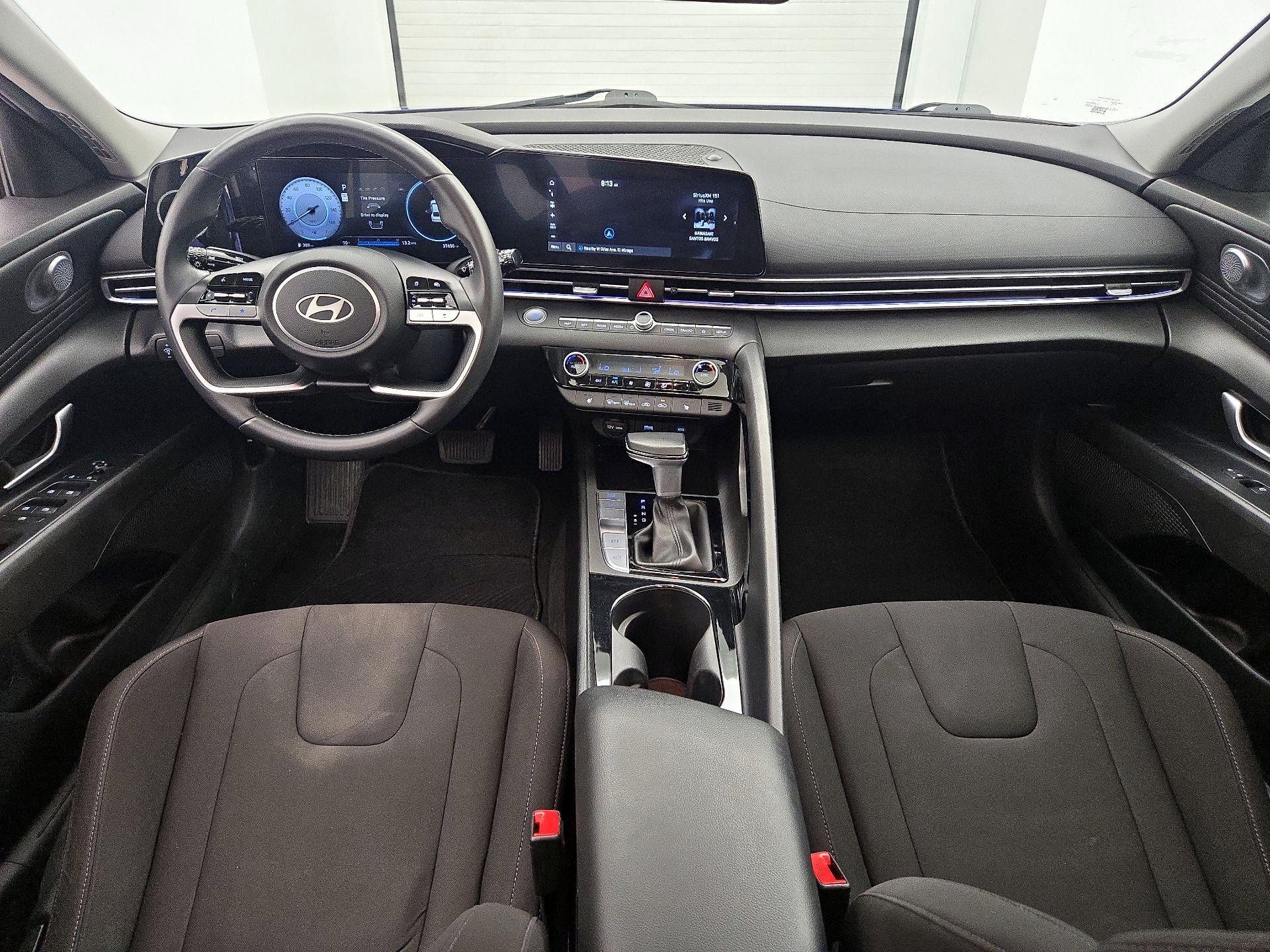 Thumbnail: 2024 Hyundai Elantra - 9