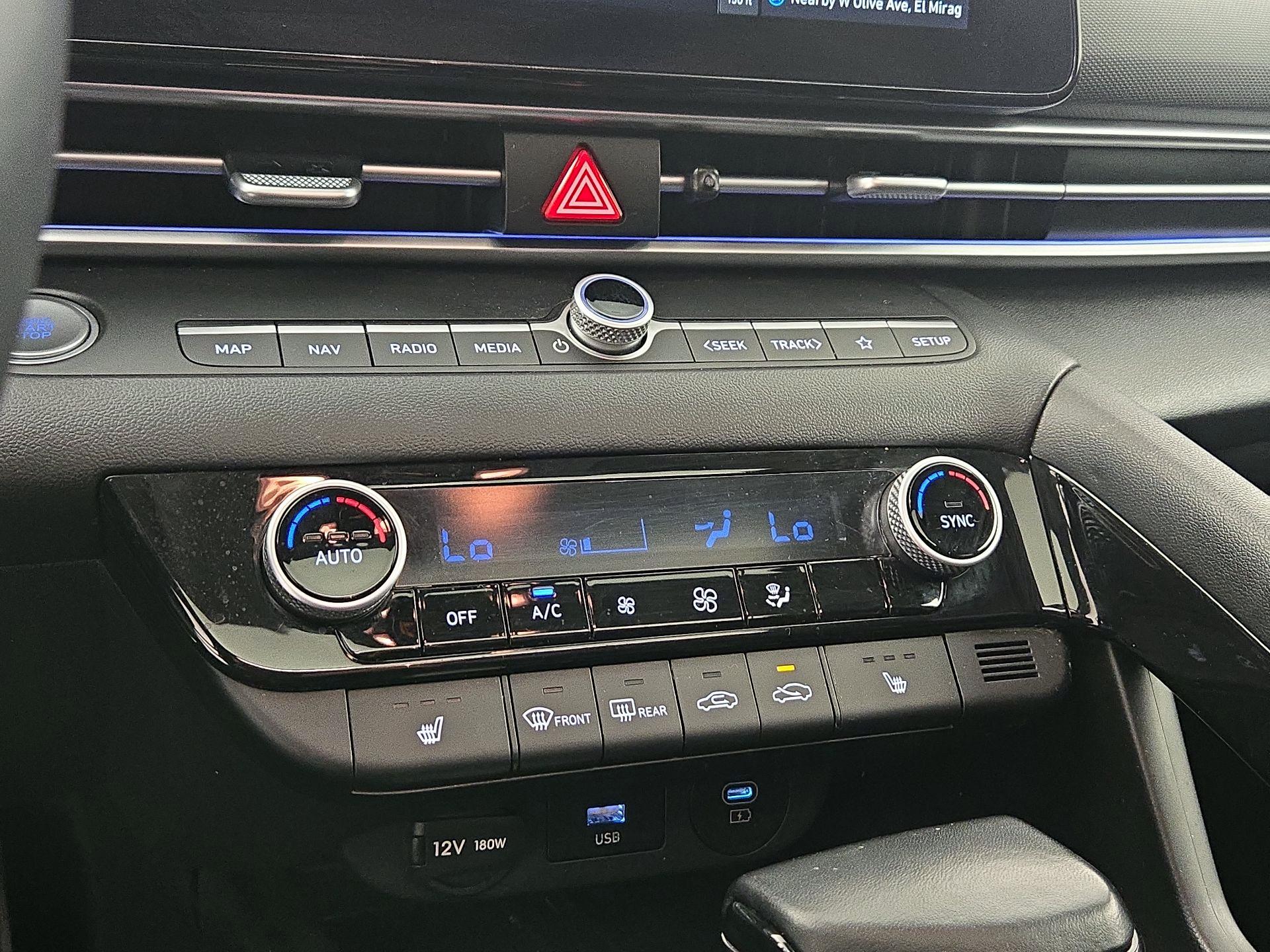 Thumbnail: 2024 Hyundai Elantra - 17