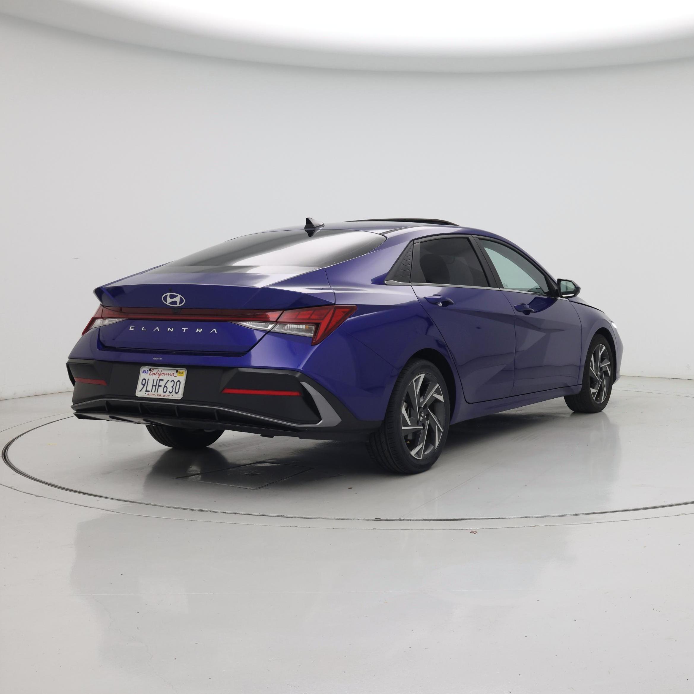 Thumbnail: 2024 Hyundai Elantra - 8