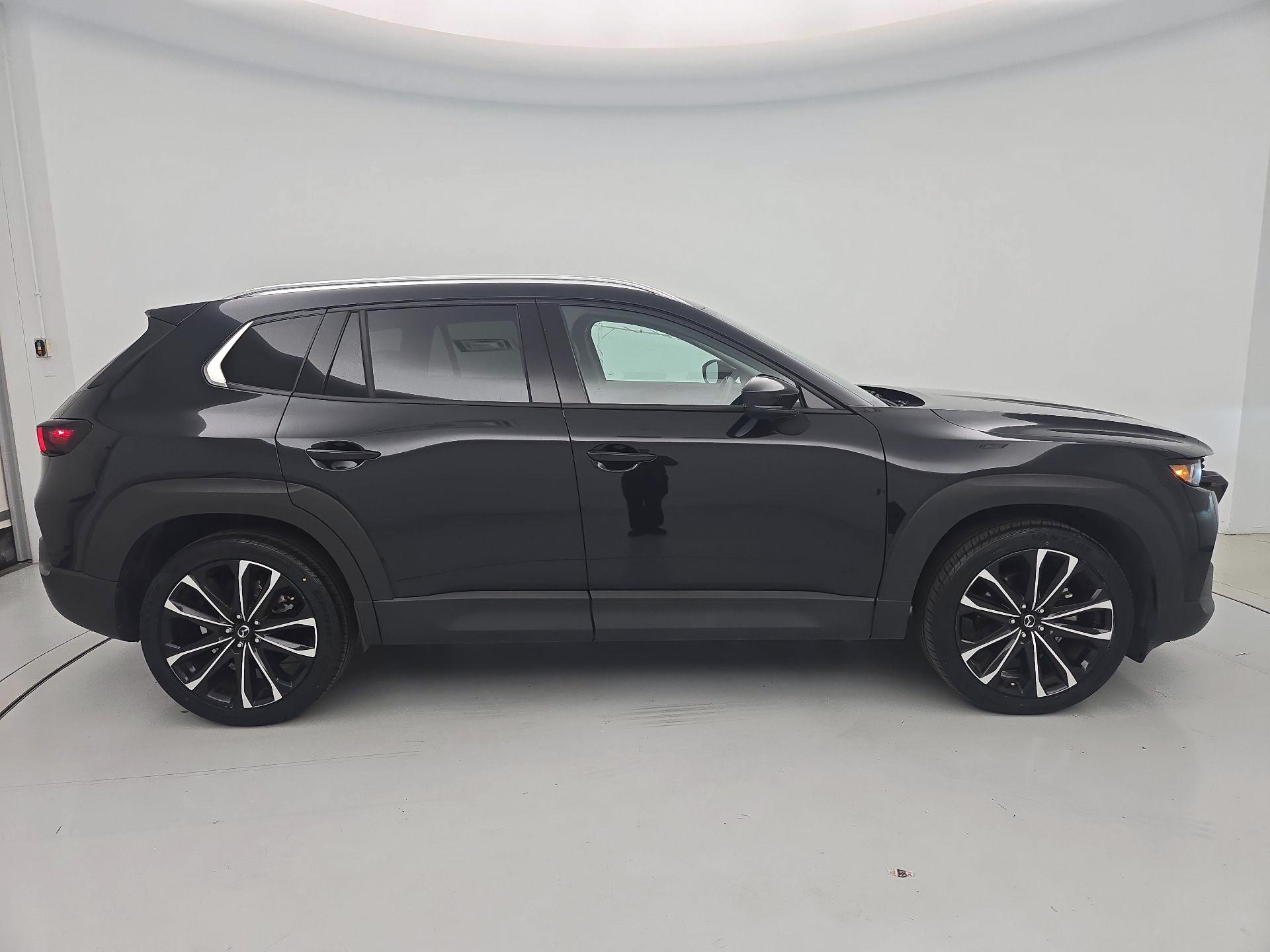 Thumbnail: 2025 Mazda CX-50 - 4