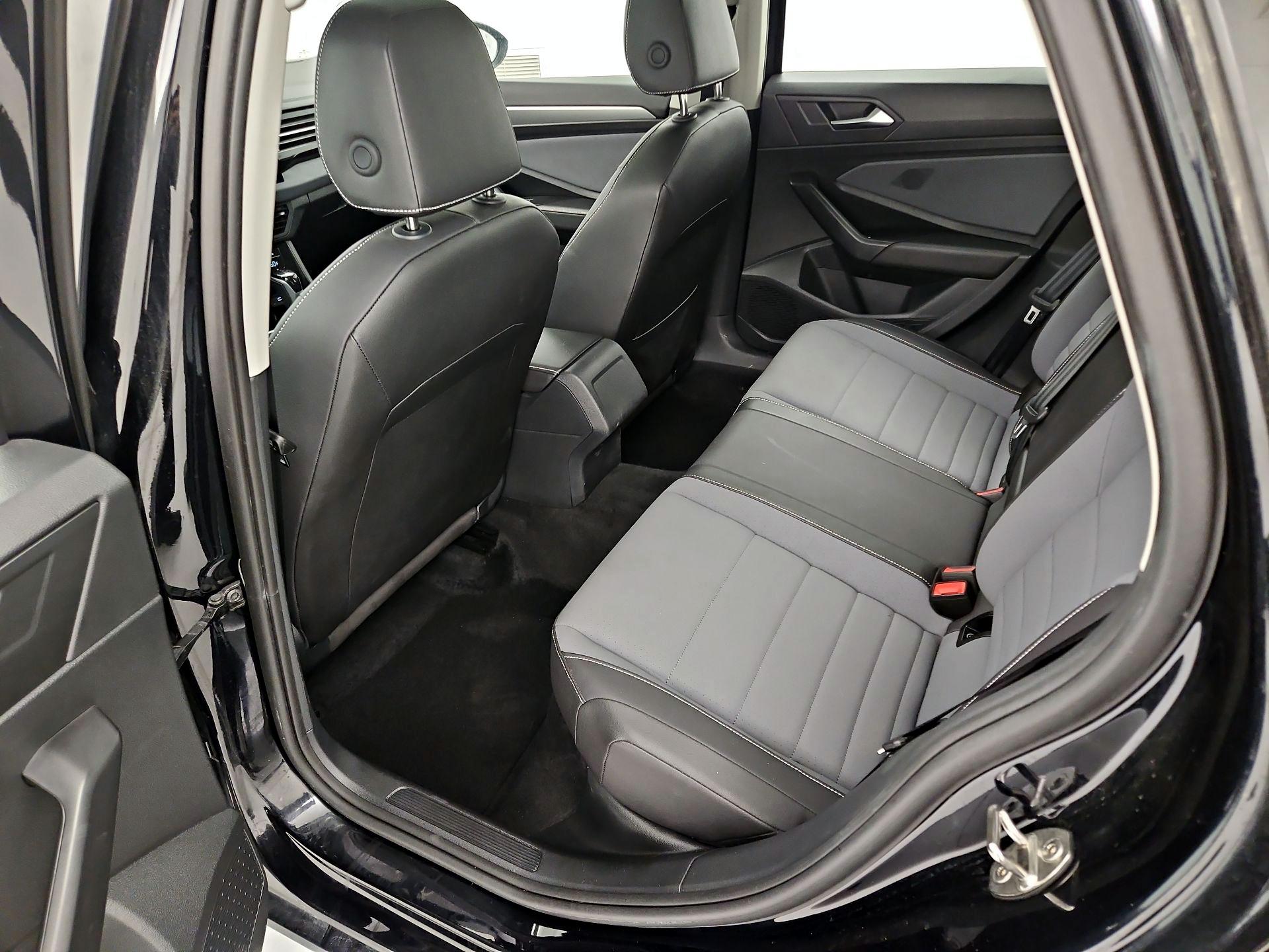 Thumbnail: 2025 Volkswagen Jetta - 20