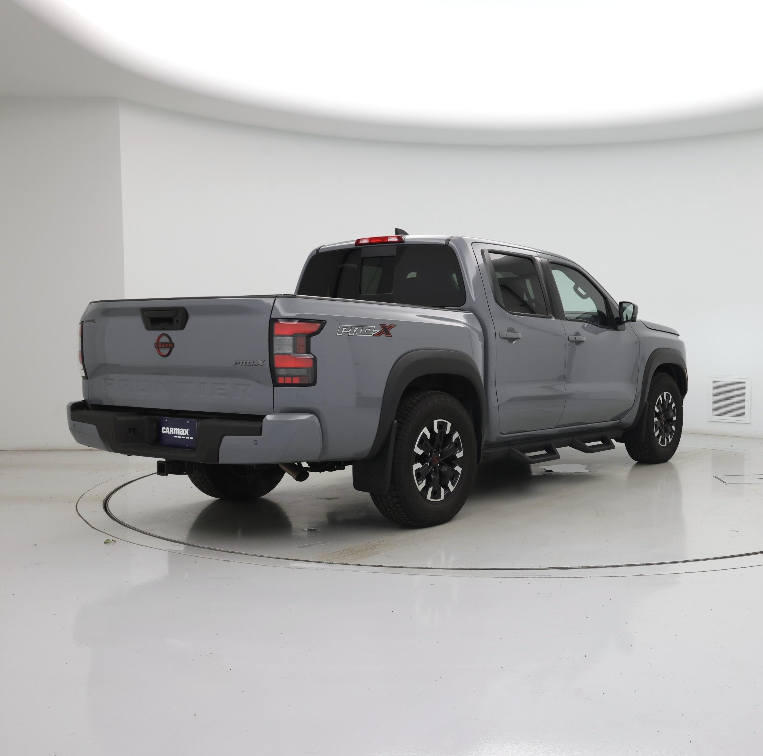 Thumbnail: 2023 Nissan Frontier - 8
