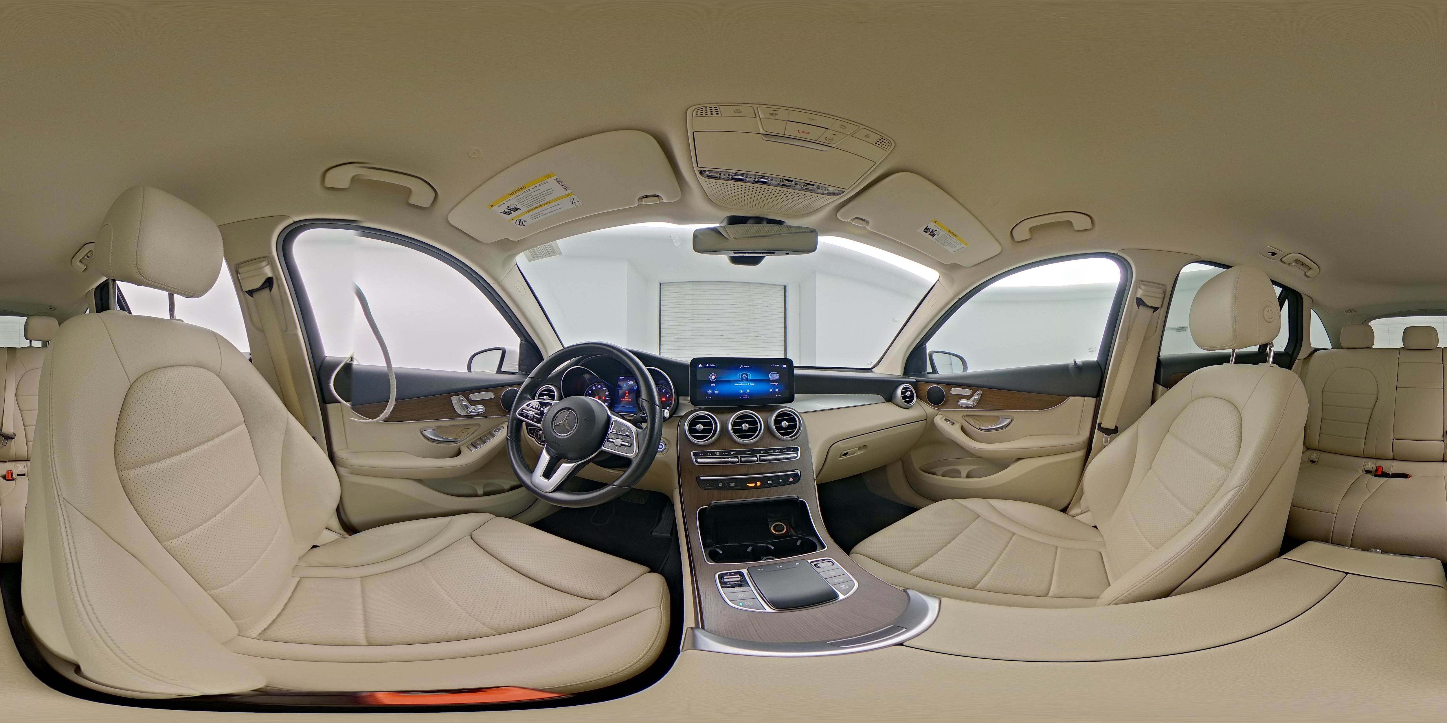 2021 Mercedes-Benz GLC GLC300 - Photo 22