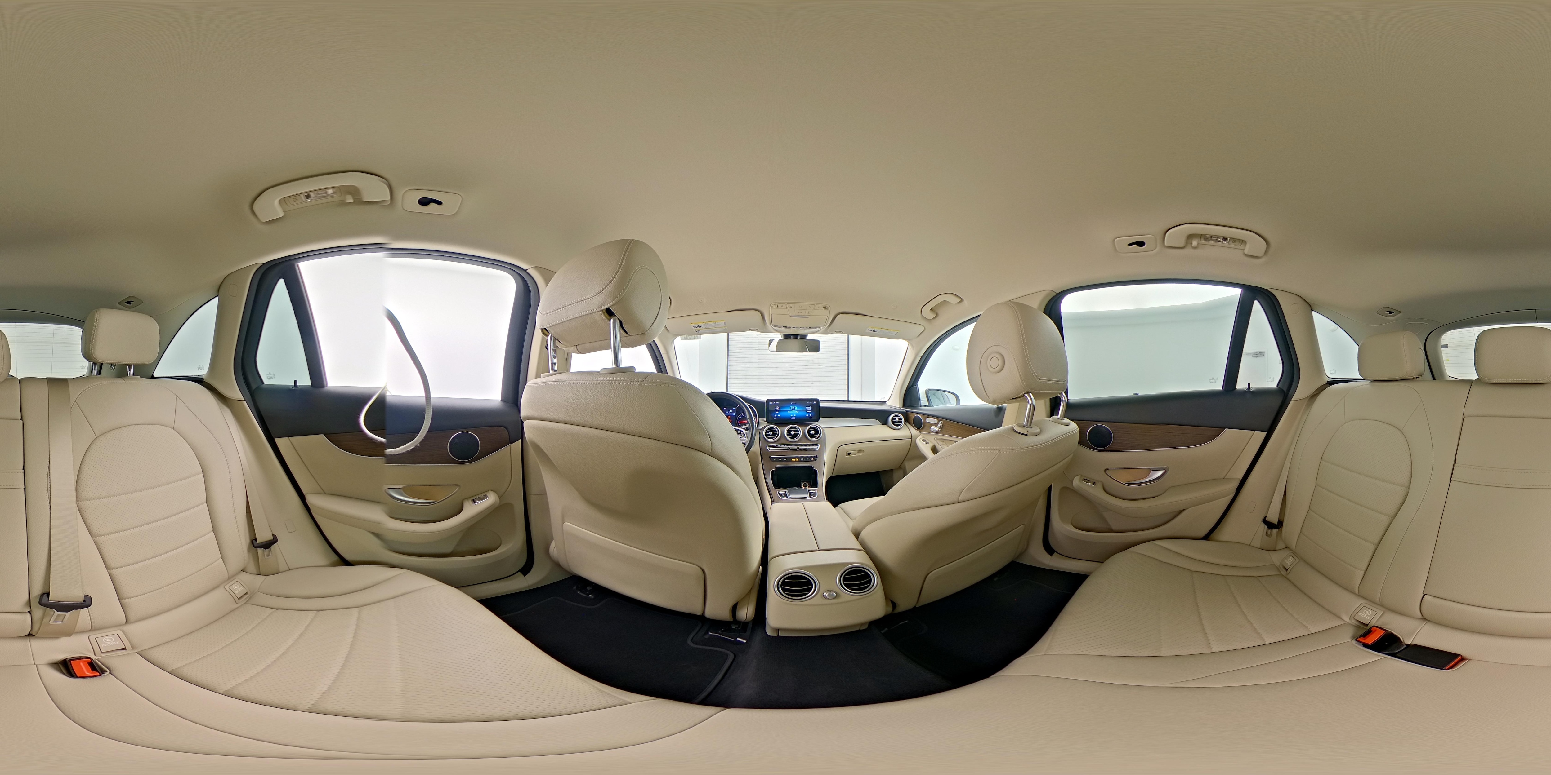 2021 Mercedes-Benz GLC GLC300 - Photo 23