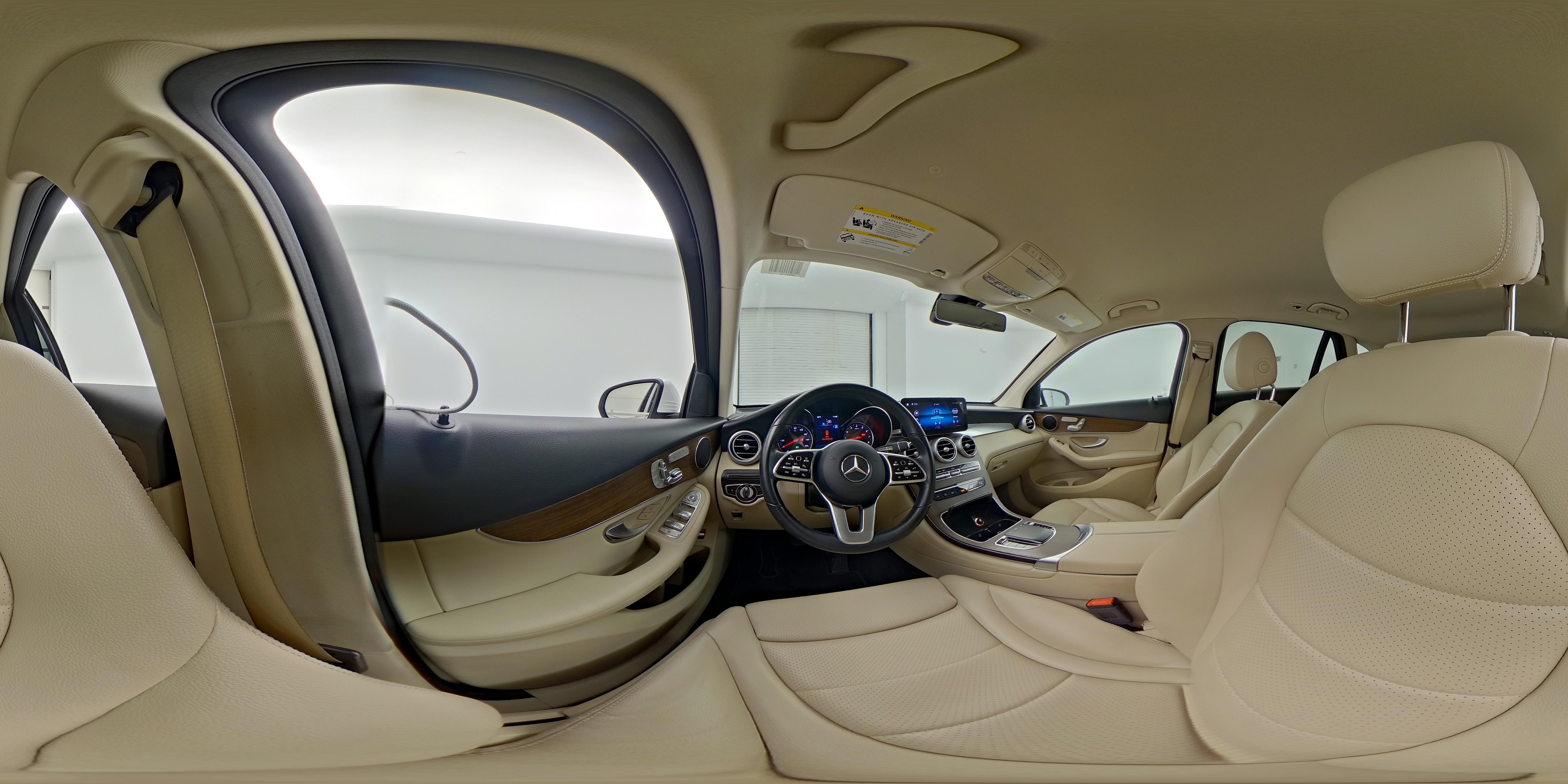 2021 Mercedes-Benz GLC GLC300 - Photo 24