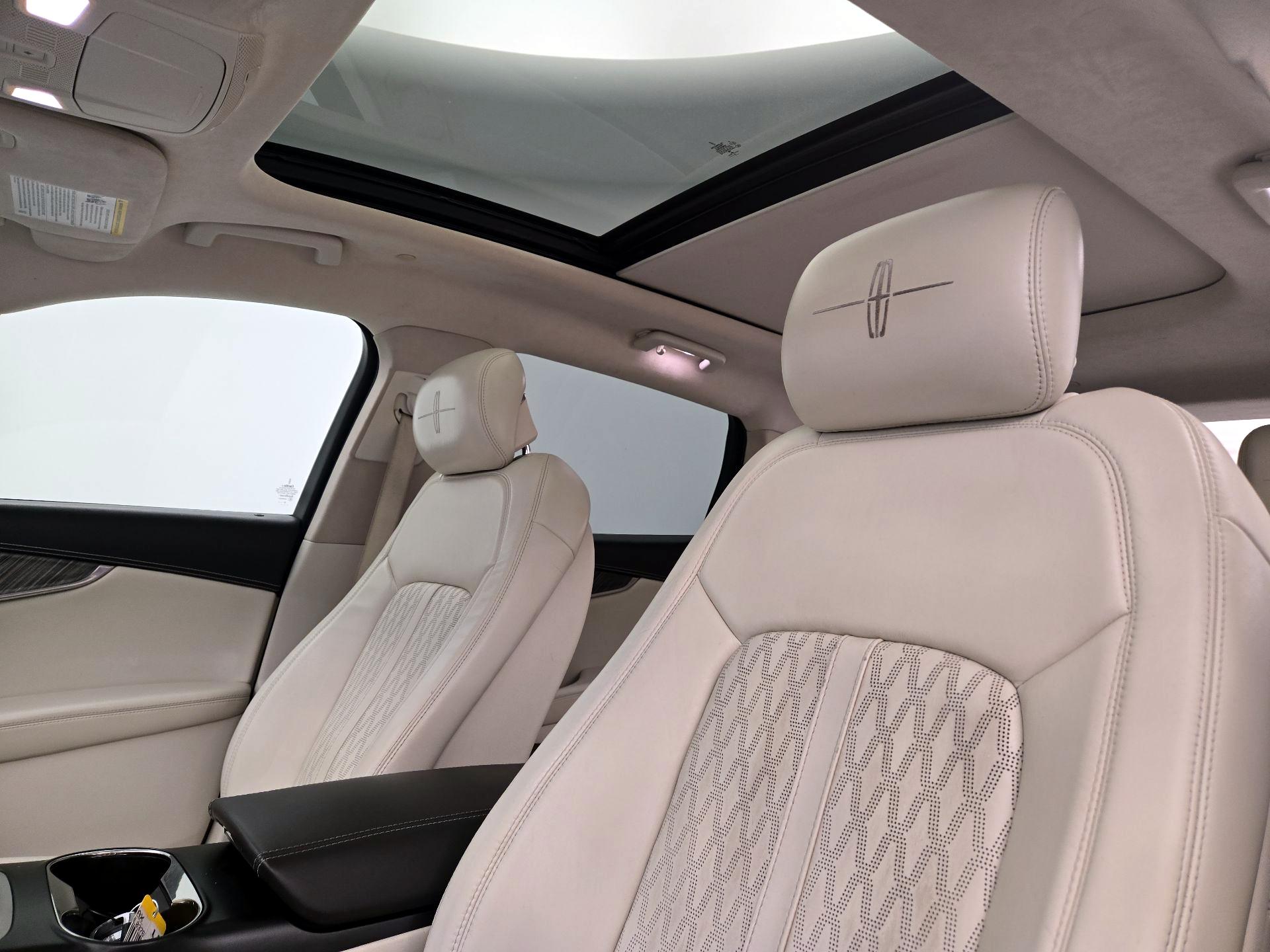 Thumbnail: 2020 Lincoln Nautilus - 20